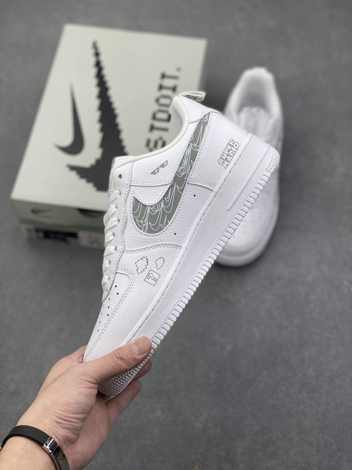 Nike Air Force 1 Low 'Mosaic' Sneakers - Retro Gaming Style - FB8971-030 4 i1732491040 9815 3