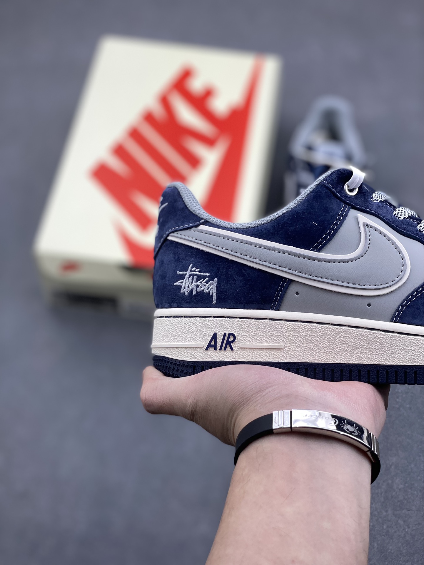 Nike Air Force 1 '07 Low Stussy Collab Sneakers - Gray Blue Suede 6 i1732491235 363 4