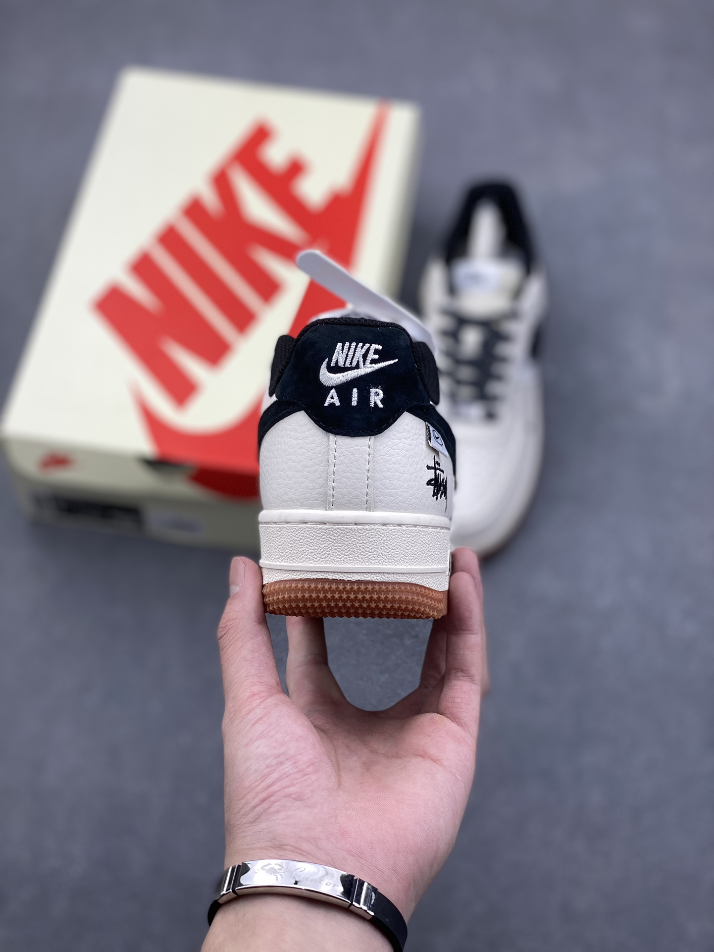 Nike Air Force 1 '07 Low Stussy Collab Sneakers - Limited Edition, Beige/Black 5 i1732564605 9013 8