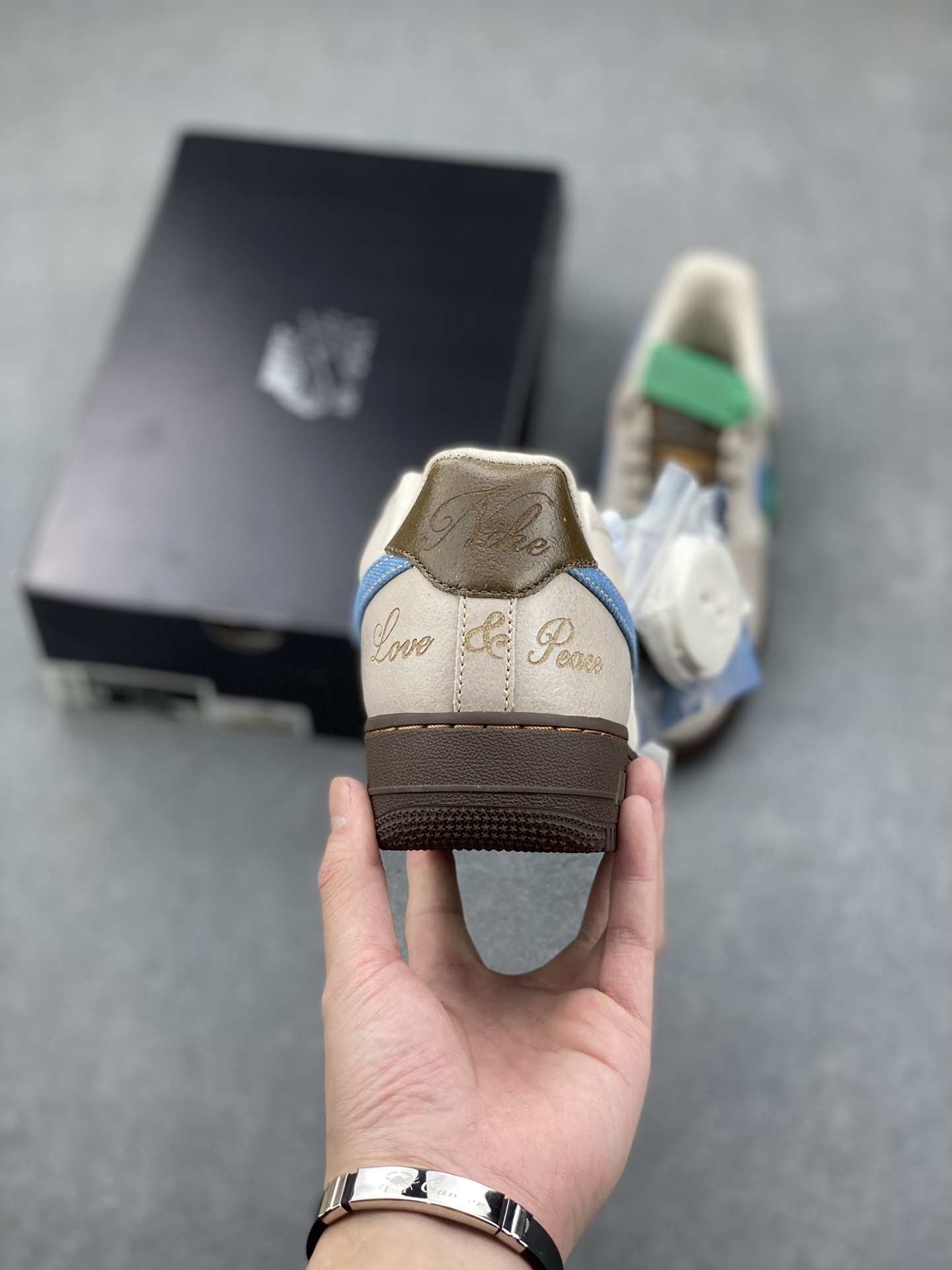 Nike Air Force 1 Low HY Version - Pure Original with NFC Chip & Accessories 5 i1732565861 182 5