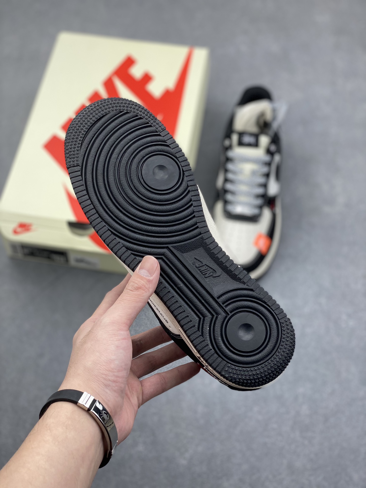 Nike Air Force 1 '07 Low Stussy Collab Black/White Sneakers 7 i1732566128 7649 1