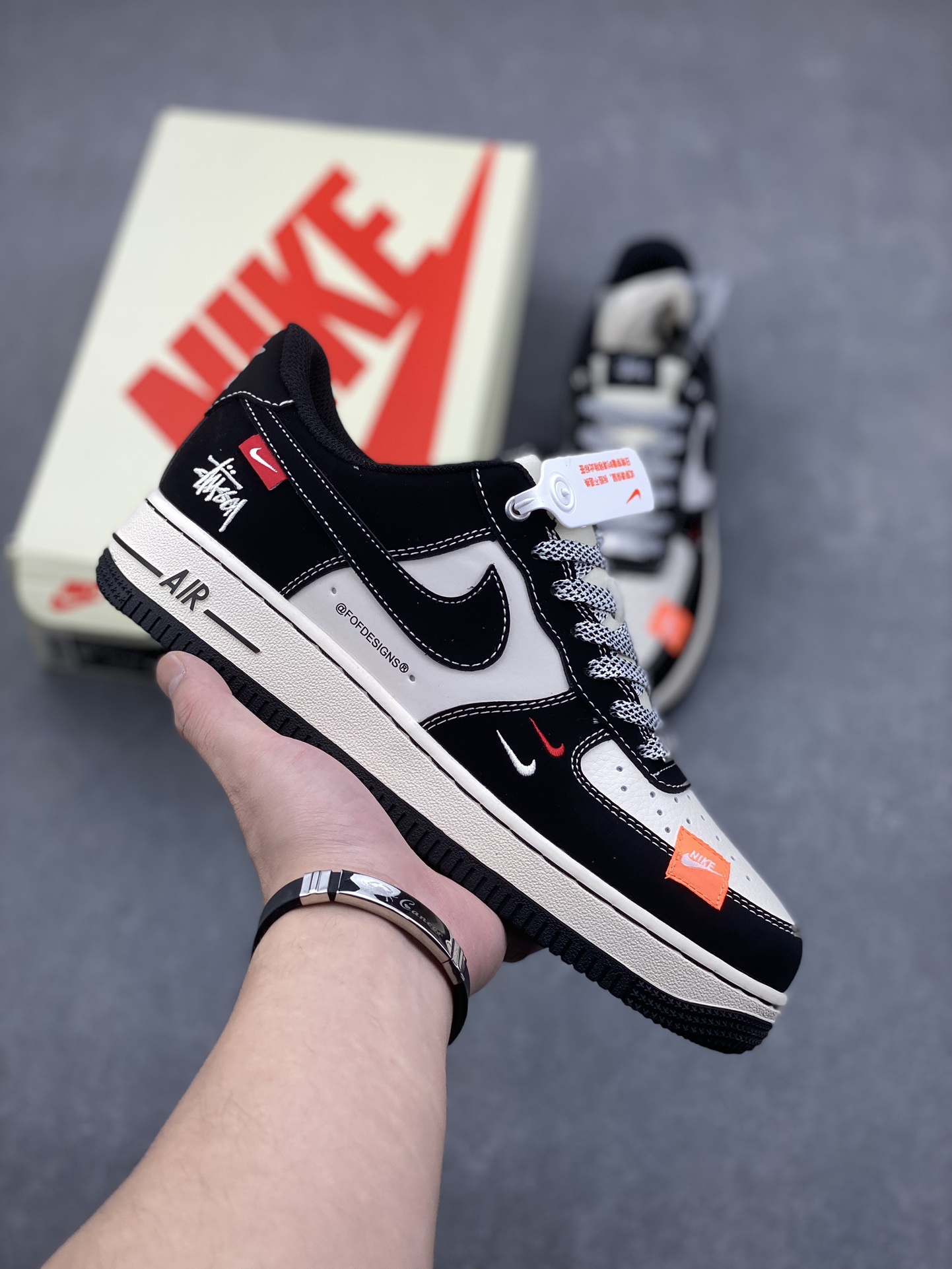Nike Air Force 1 '07 Low Stussy Collab Black/White Sneakers 2 i1732566128 7657 3