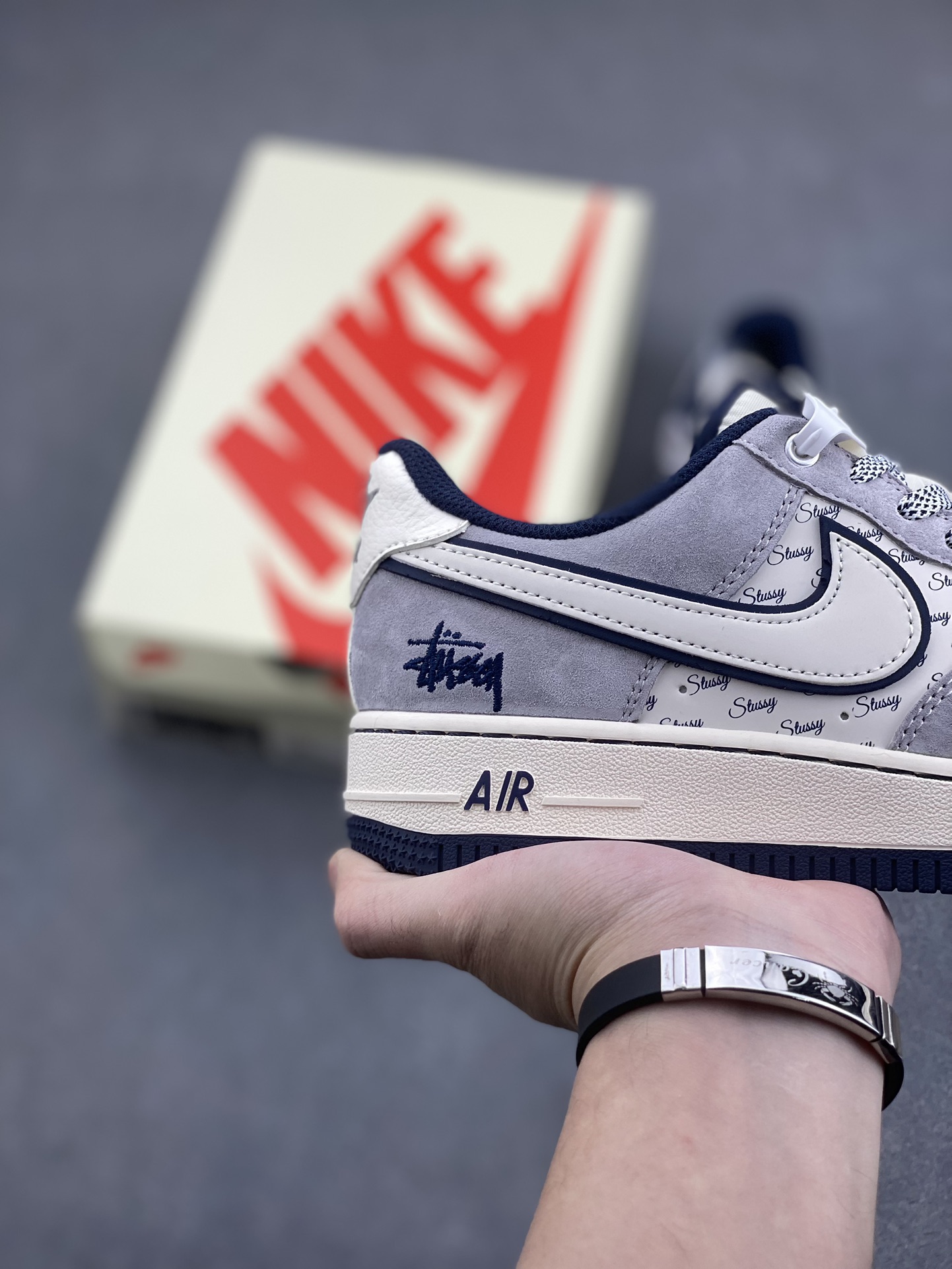 Nike Air Force 1 '07 Low Stussy Grey White Blue Sneakers 6 i1732736352 6000 7