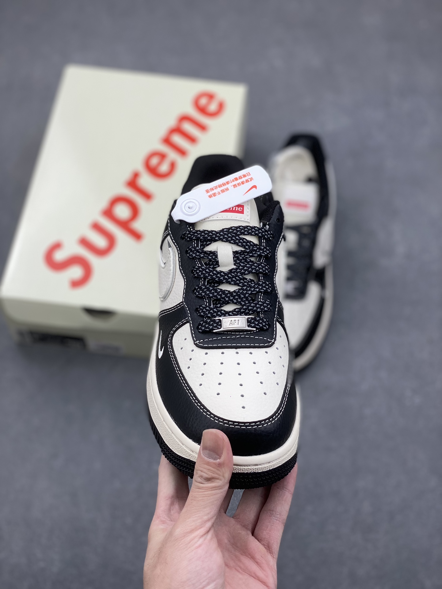Nike Air Force 1 '07 Low Supreme Collab Sneakers - Black/Silver 3 i1732736663 5106 6