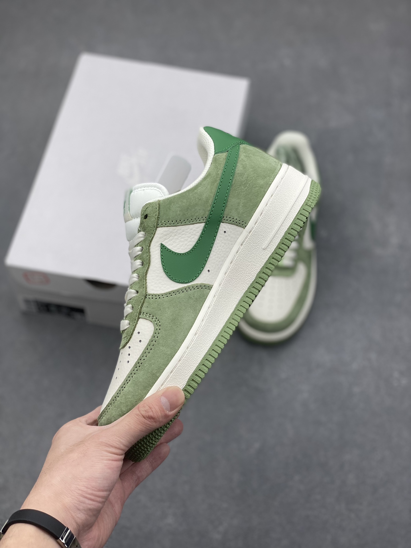 Nike Air Force 1 Low '07 White Green Casual Sneakers 4 i1732810775 8072 2