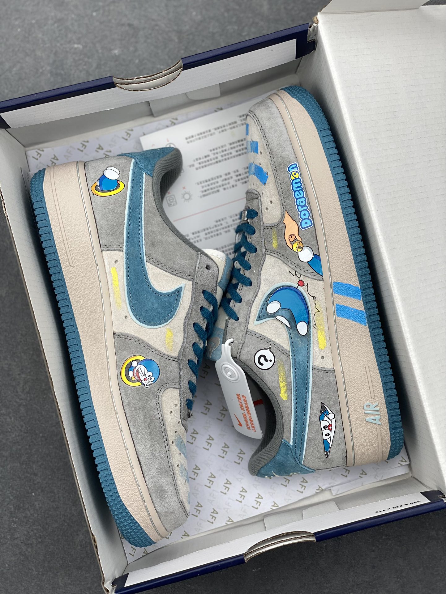 Nike Air Force 1 Low "Time Machine" Doraemon Custom Sneakers 10 i1732811117 1807 1