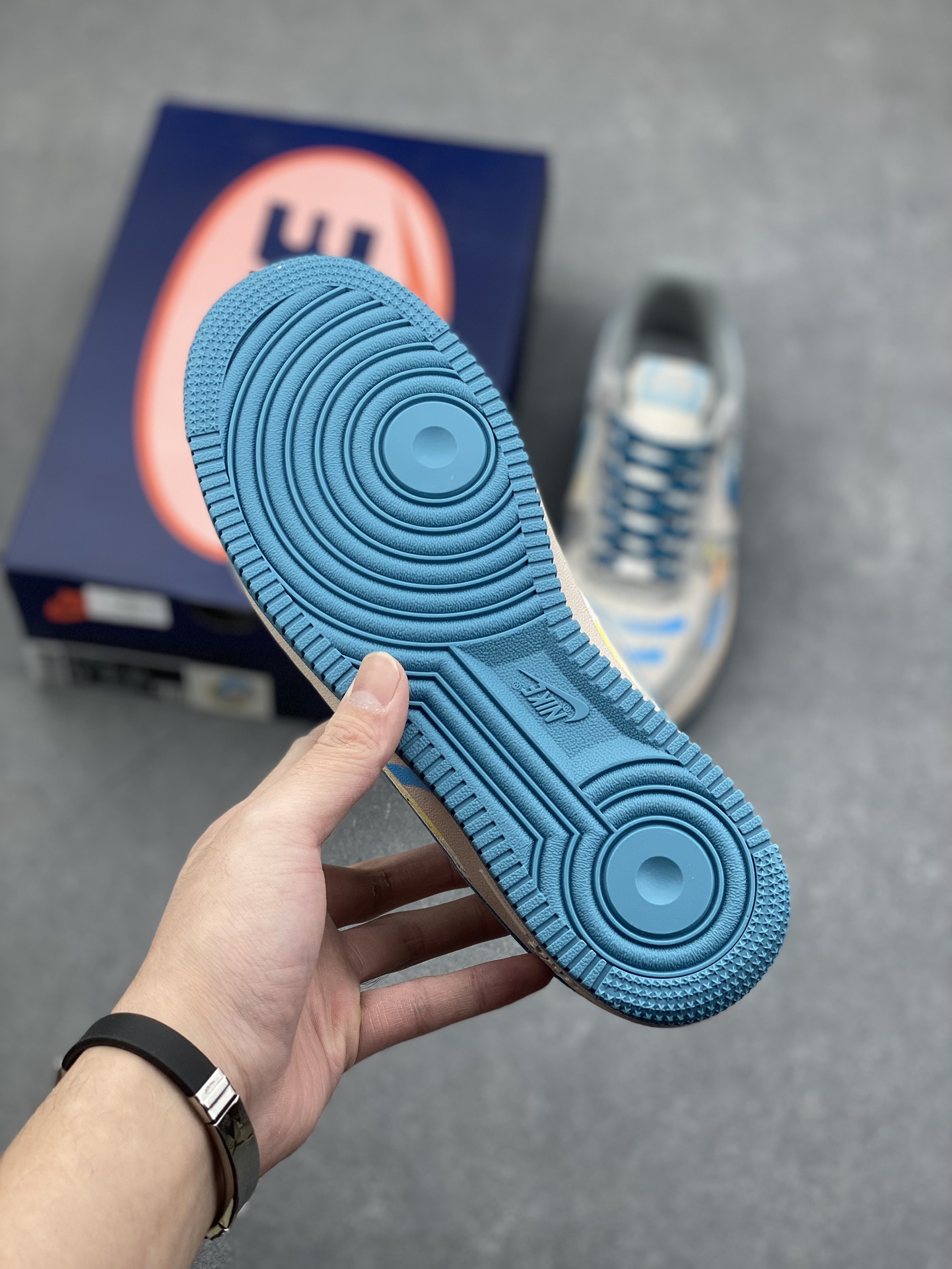 Nike Air Force 1 Low "Time Machine" Doraemon Custom Sneakers 7 i1732811117 2827 0