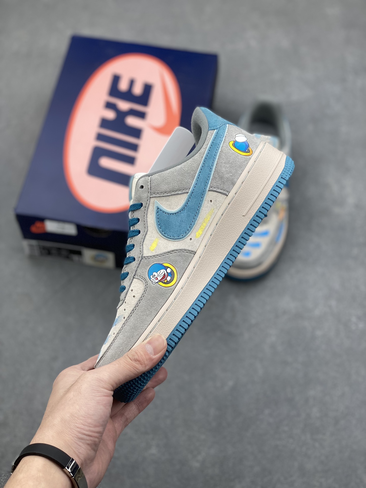 Nike Air Force 1 Low "Time Machine" Doraemon Custom Sneakers 4 i1732811118 4779 7