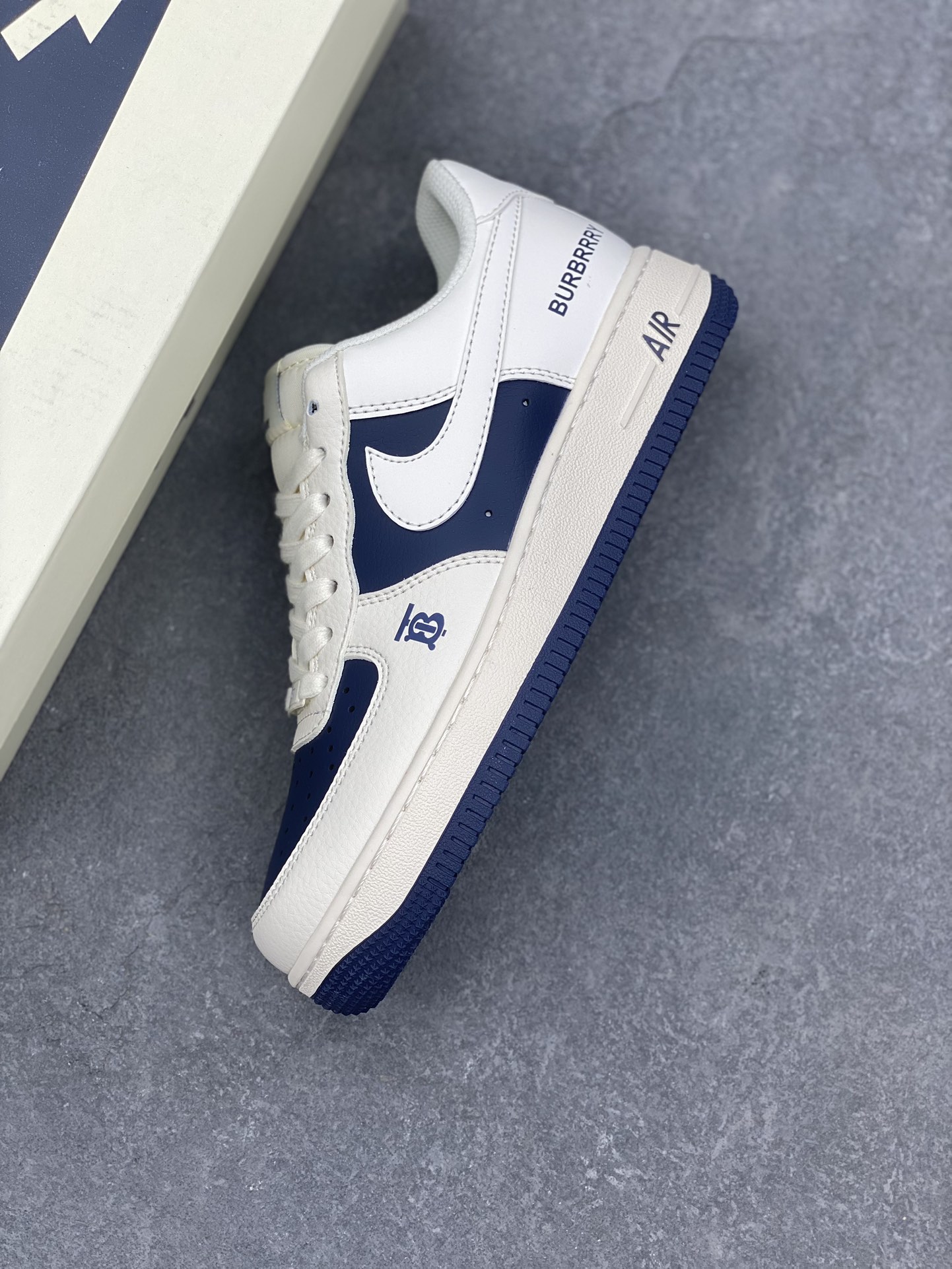 Nike Air Force 1 '07 Low Burberry Collab Sneakers - White/Navy 8 i1732811309 6140 1