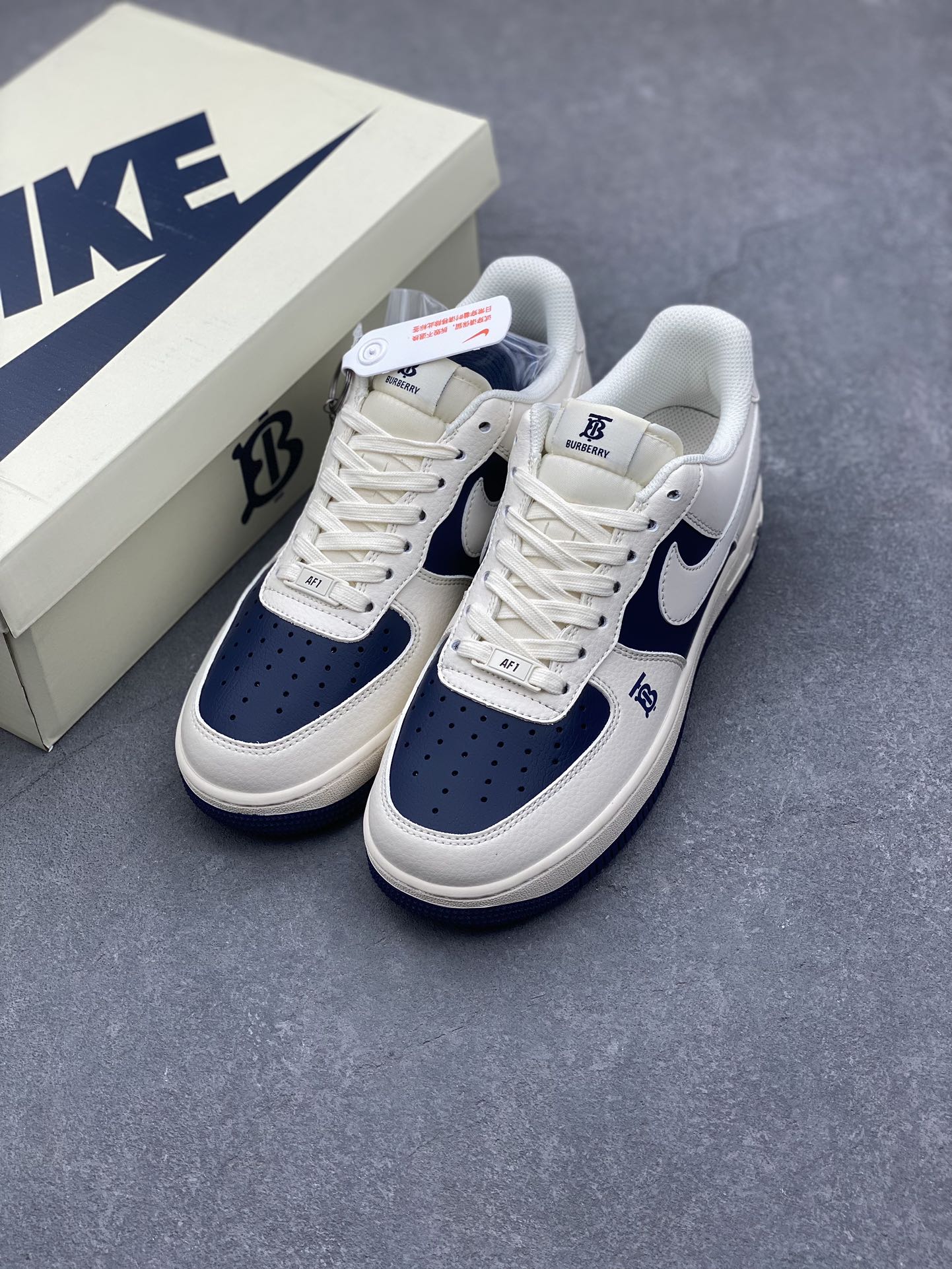 Nike Air Force 1 '07 Low Burberry Collab Sneakers - White/Navy 9 i1732811309 9055 4