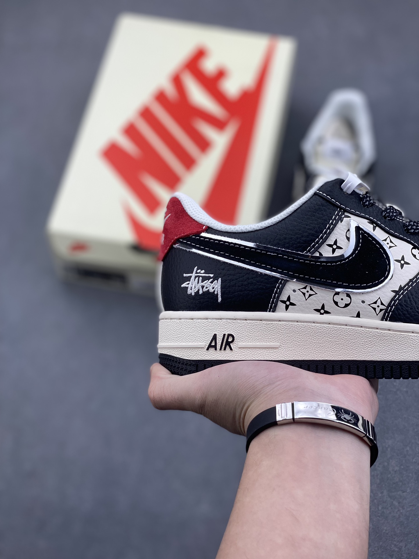 Nike Air Force 1 '07 Low Stussy Collab Black/White/Red - Limited Edition 6 i1732811366 1067 4
