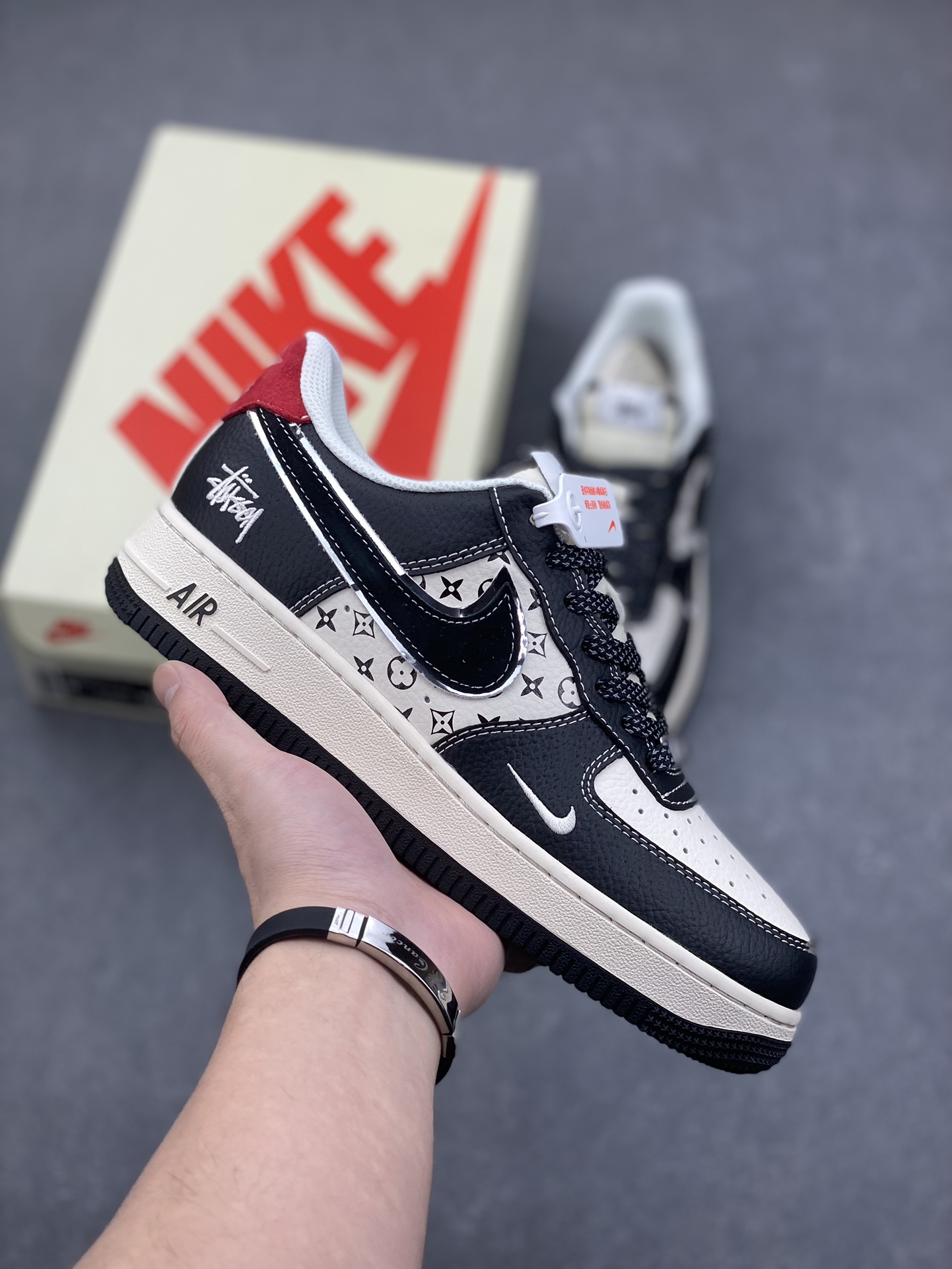 Nike Air Force 1 '07 Low Stussy Collab Black/White/Red - Limited Edition 2 i1732811366 8282 6