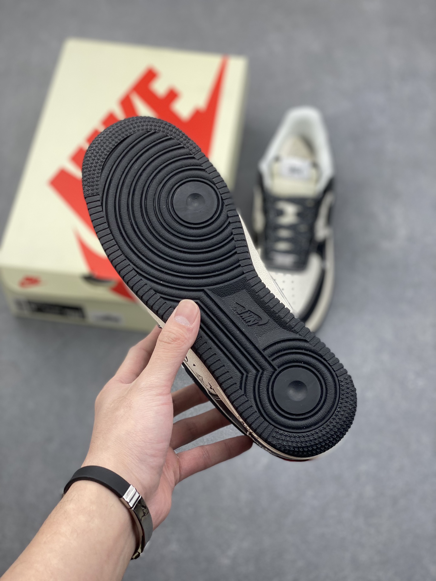 Nike Air Force 1 '07 Low Stussy Collab Black/White/Red - Limited Edition 7 i1732811366 9611 1