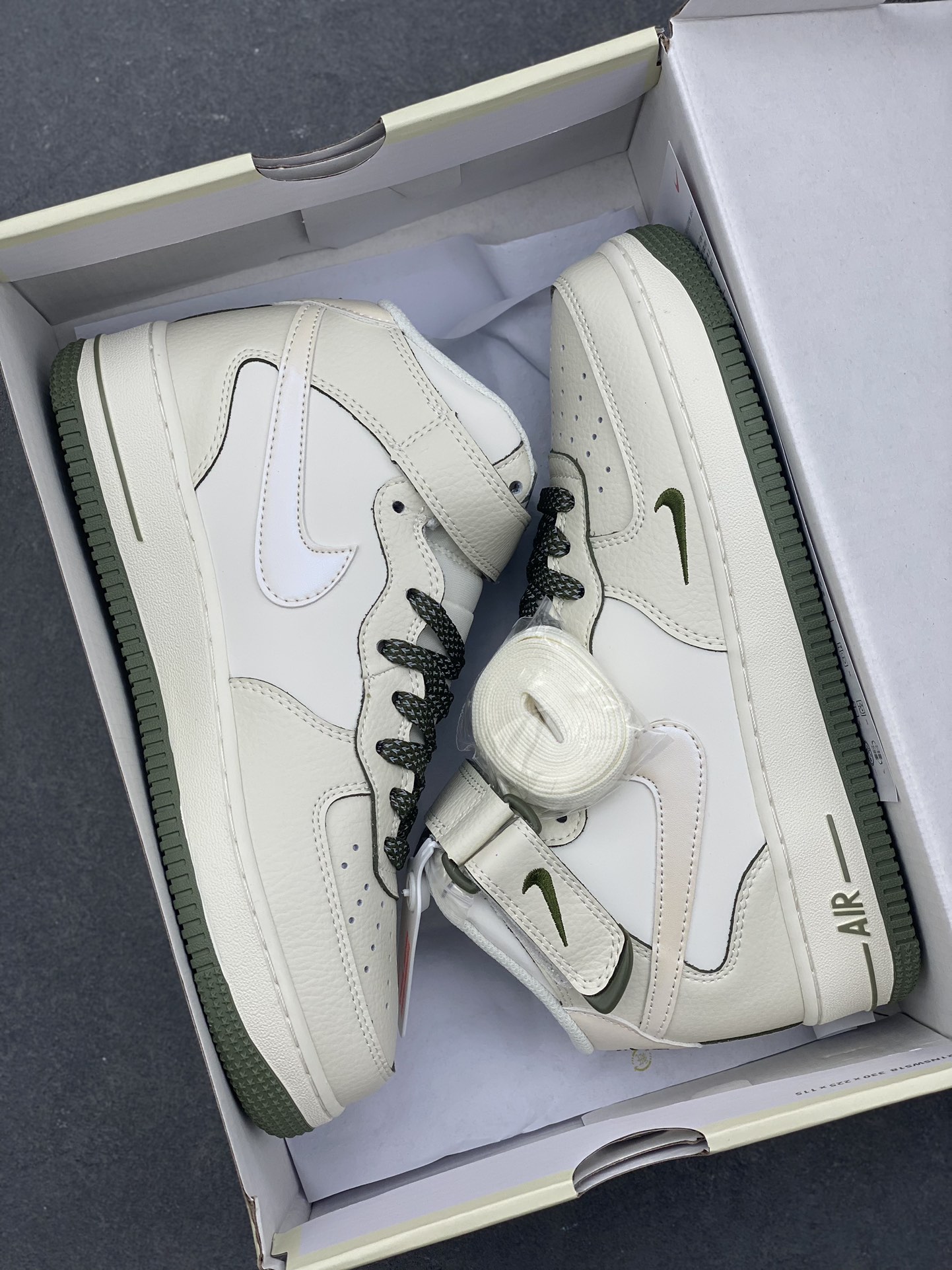 Nike Air Force 1 MID '07 'Green Pearl' Casual Sneakers, Reflective & Cushioned 10 i1732915043 3751 5