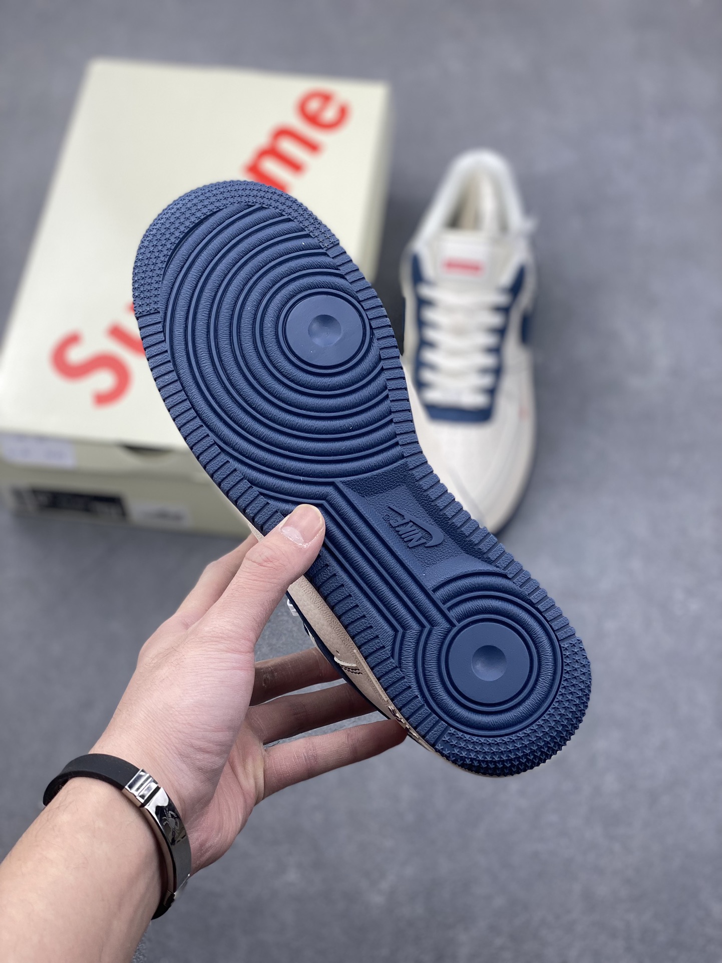 Nike Air Force 1 '07 Low Supreme Collaboration Sneakers - Blue/White 7 i1732915232 7962 1