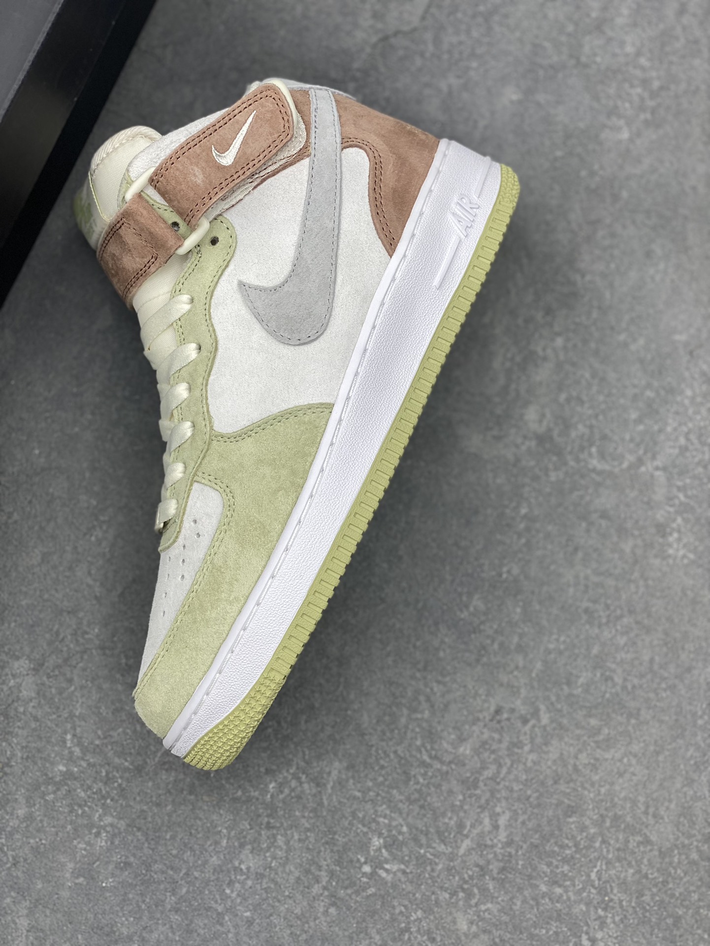 Nike Air Force 1 MID '07 Light Green/Grey Casual Sneakers,Original Suede 8 i1732915457 560 7