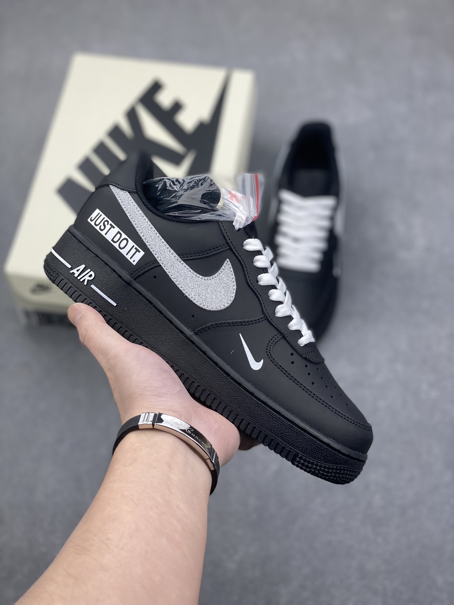Nike Air Force 1 Black/Silver "Just Do It" Edition - Premium Comfort & Style 2 i1732915501 1870 7