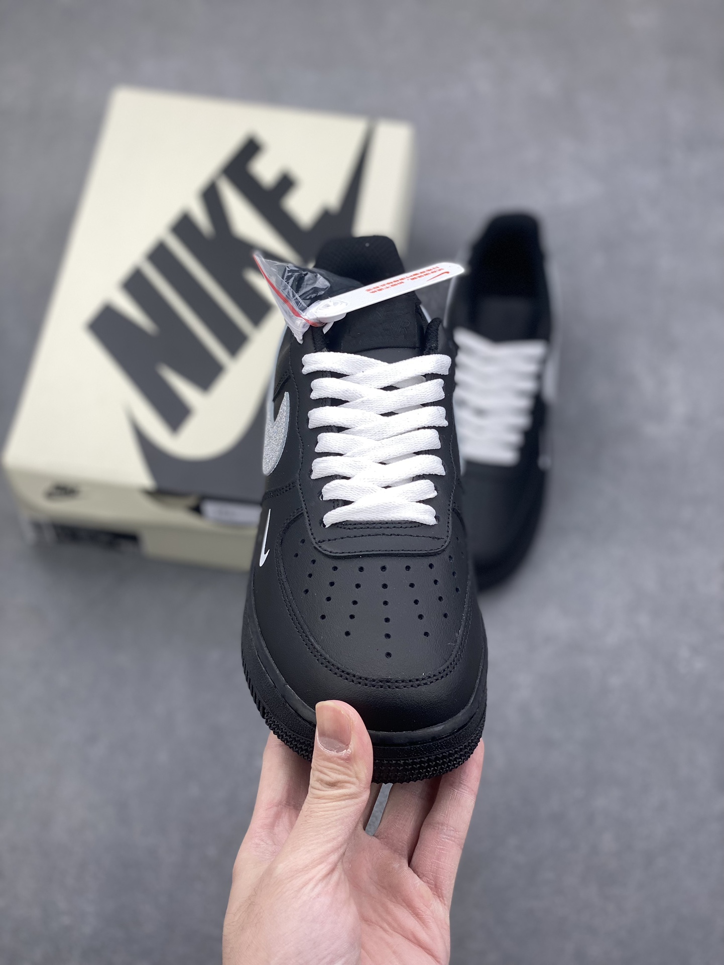 Nike Air Force 1 Black/Silver "Just Do It" Edition - Premium Comfort & Style 3 i1732915501 3258 0