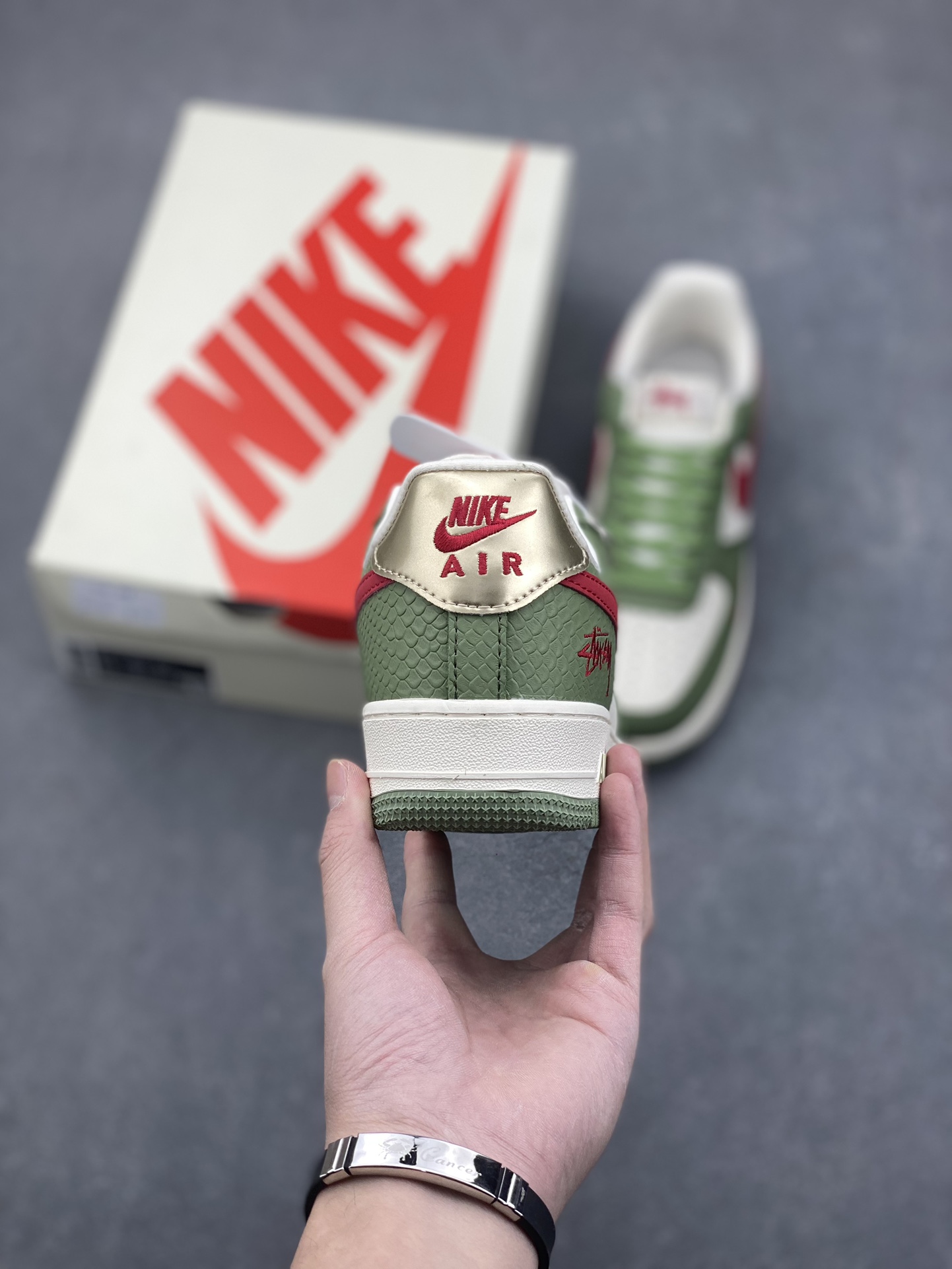 Nike Air Force 1 '07 Low Stussy Collab Green Snake Skin Sneakers 5 i1732915625 6584 8