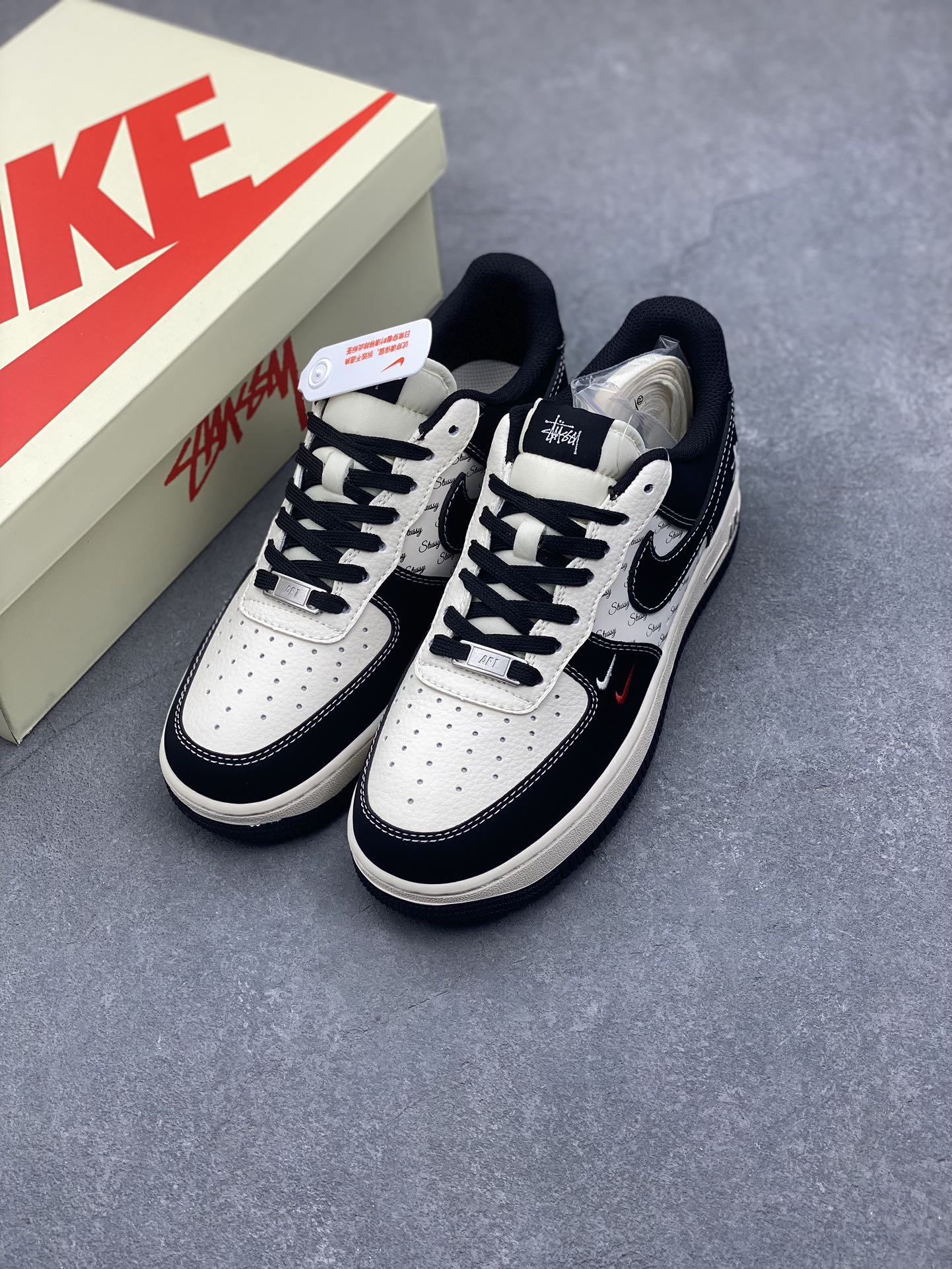 Nike Air Force 1 '07 Low Stussy Collab Sneakers - Limited Edition 9 i1732915673 7185 5