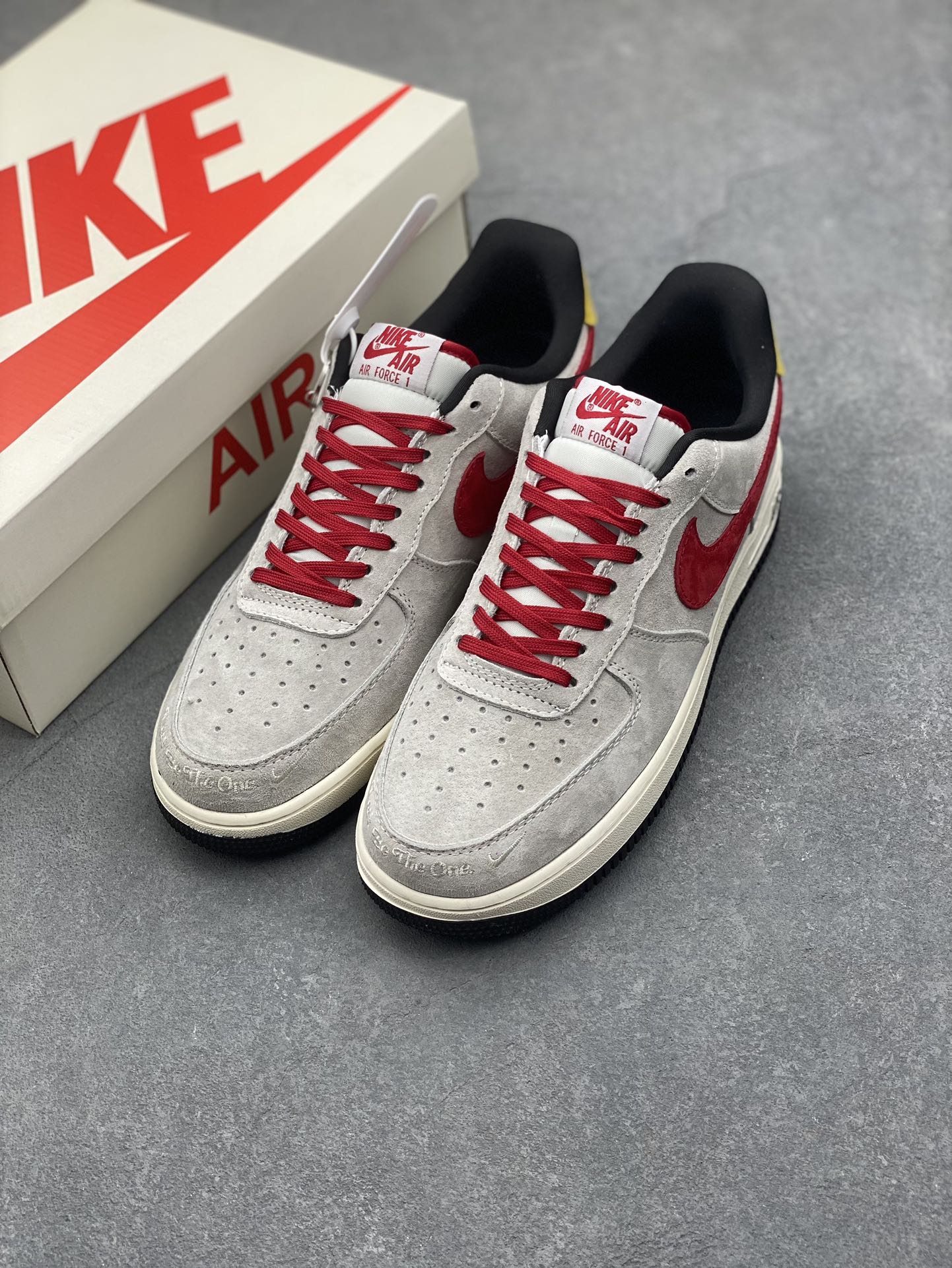 Nike Air Force 1 '07 Low Halloween Ghostbusters Edition Sneakers 9 i1732994679 2935 3