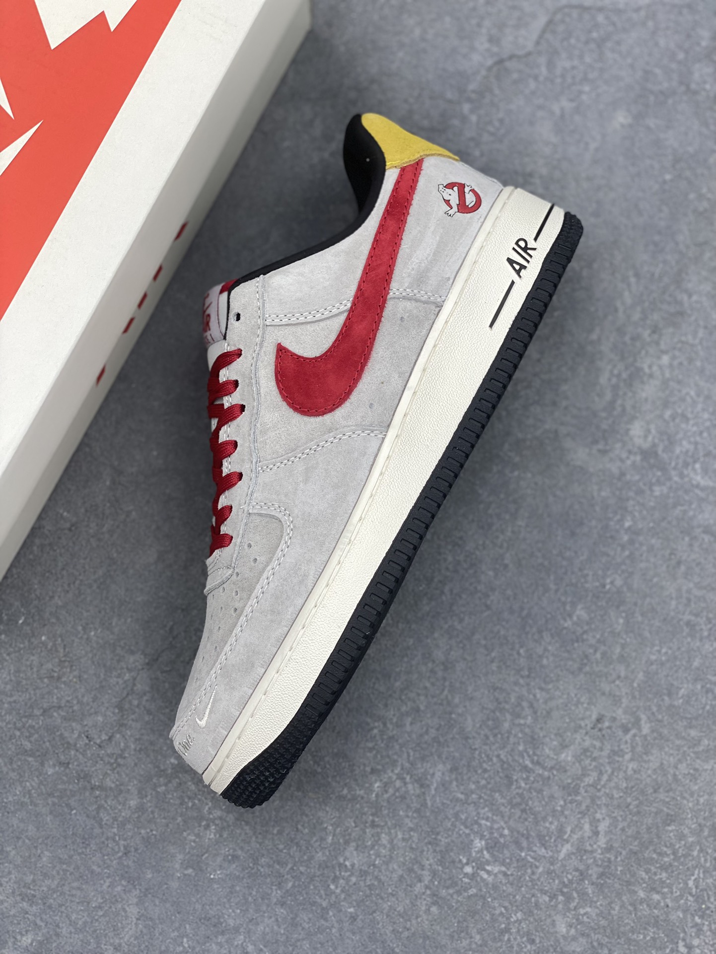 Nike Air Force 1 '07 Low Halloween Ghostbusters Edition Sneakers 8 i1732994680 3111 8