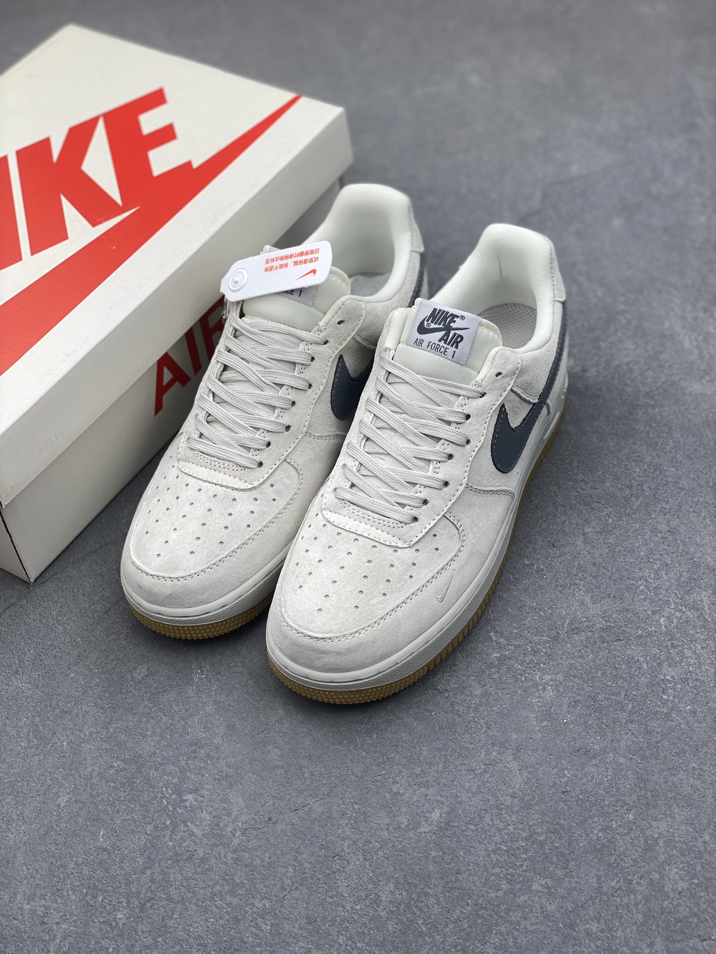 Nike Air Force 1 '07 Low 'Cactus Jack' Sneakers - Limited Edition 9 i1732994766 6753 8