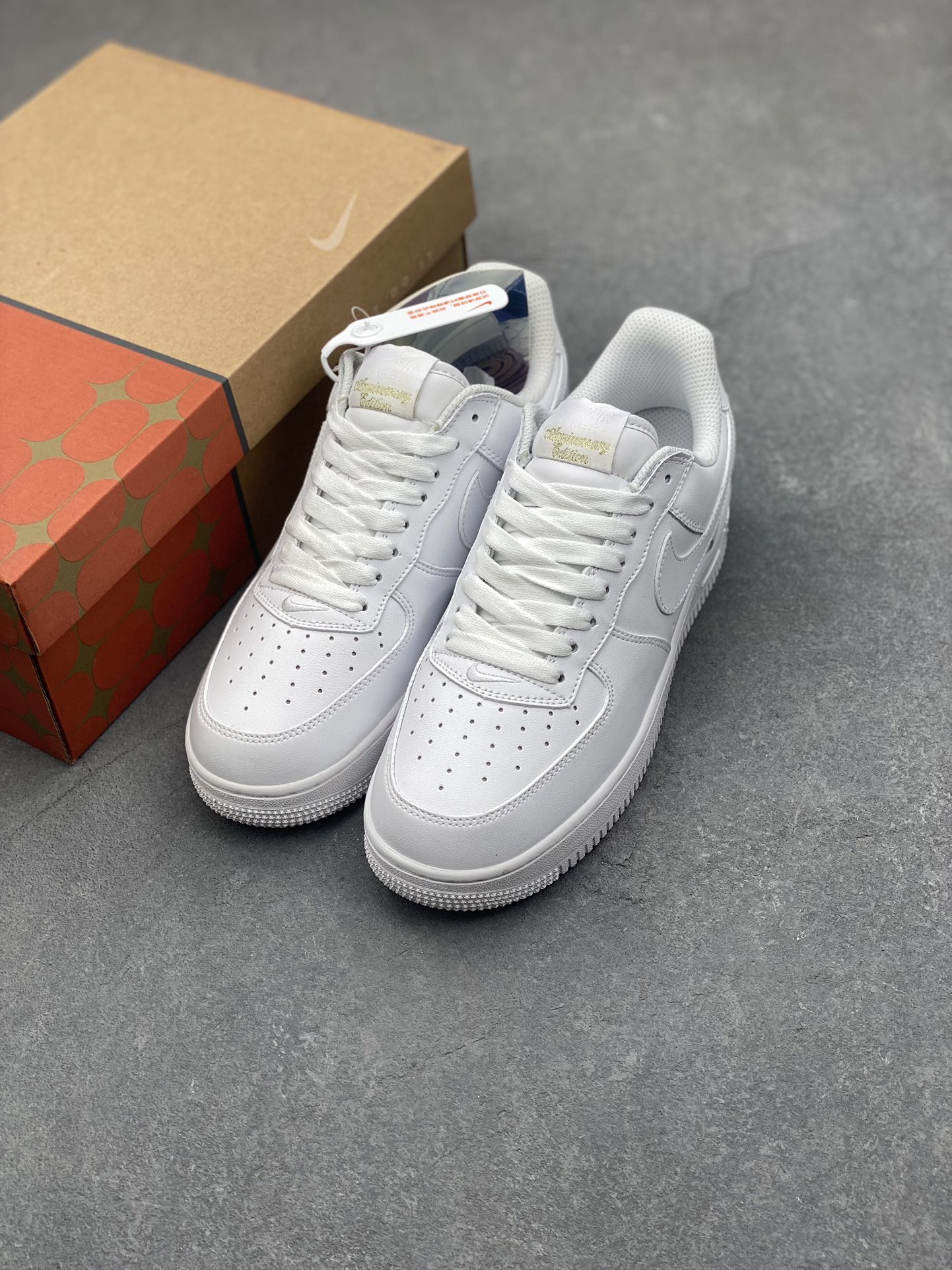 Nike Air Force 1 '07 Low White Classic Sneakers CJ3911-100 9 i1732995543 2792 6