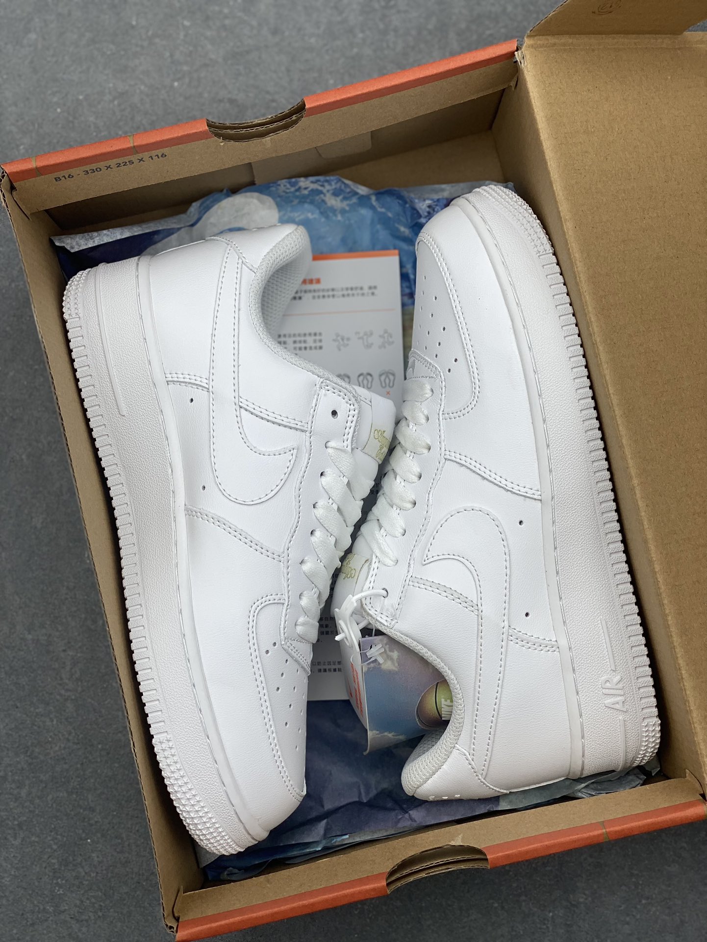 Nike Air Force 1 '07 Low White Classic Sneakers CJ3911-100 10 i1732995543 5237 7