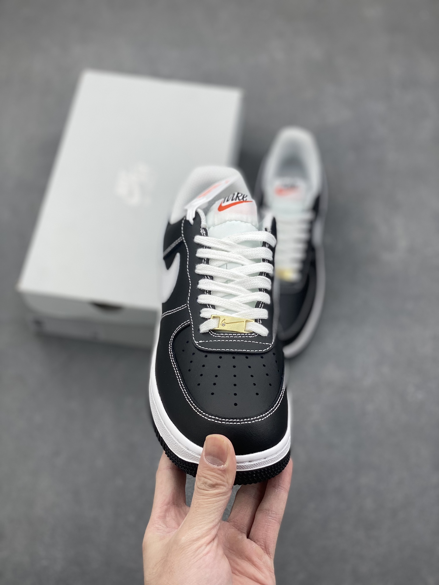 Nike Air Force 1 '07 Low Black/White DA8478-001 - Original Edition 3 i1732995828 2465 2