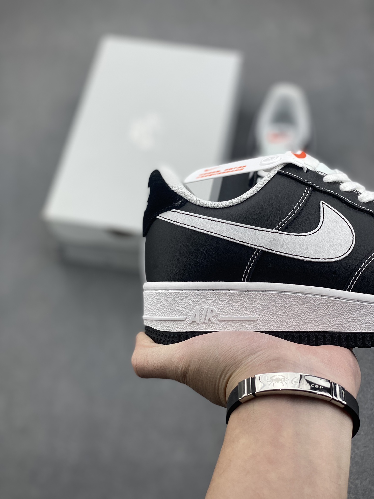 Nike Air Force 1 '07 Low Black/White DA8478-001 - Original Edition 6 i1732995828 7153 4