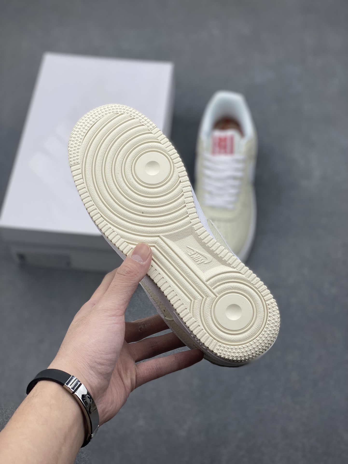 Nike Air Force 1 '07 Low CW2919-100 - Classic Style, Supreme Comfort 7 i1732995868 5460 3