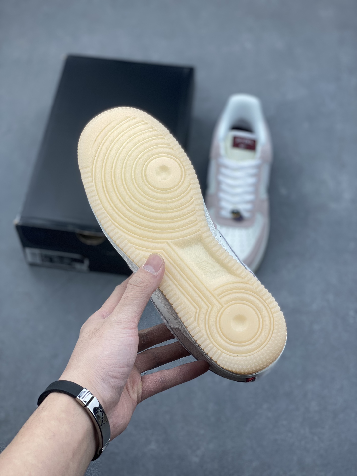 Nike Air Force 1 '07 Low FZ5066-111 - Premium Comfort & Iconic Style 7 i1732995905 5763 4