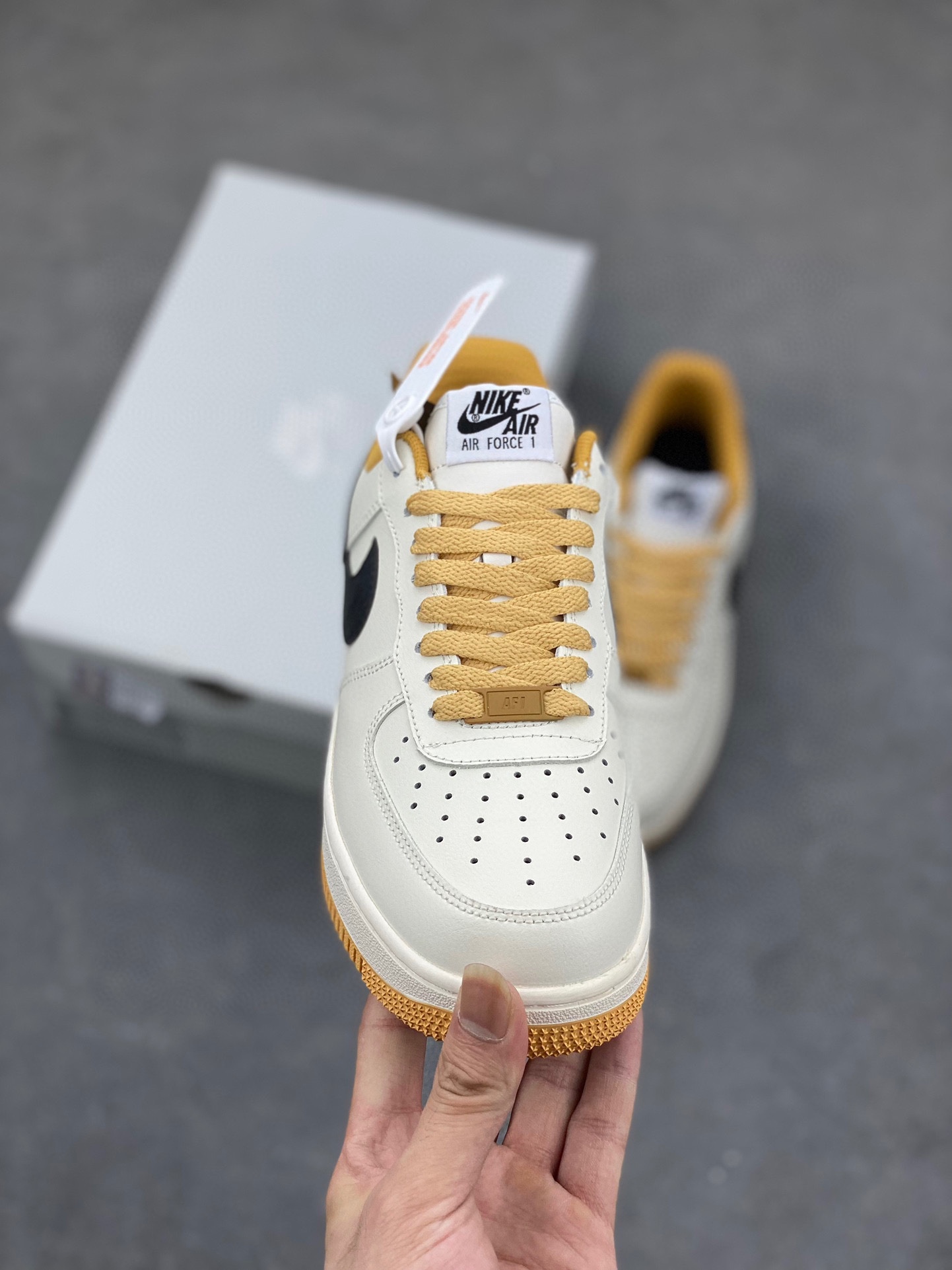 Nike Air Force 1 '07 Low FD9063-101 - Pure Comfort and Style 3 i1732997272 3156 6