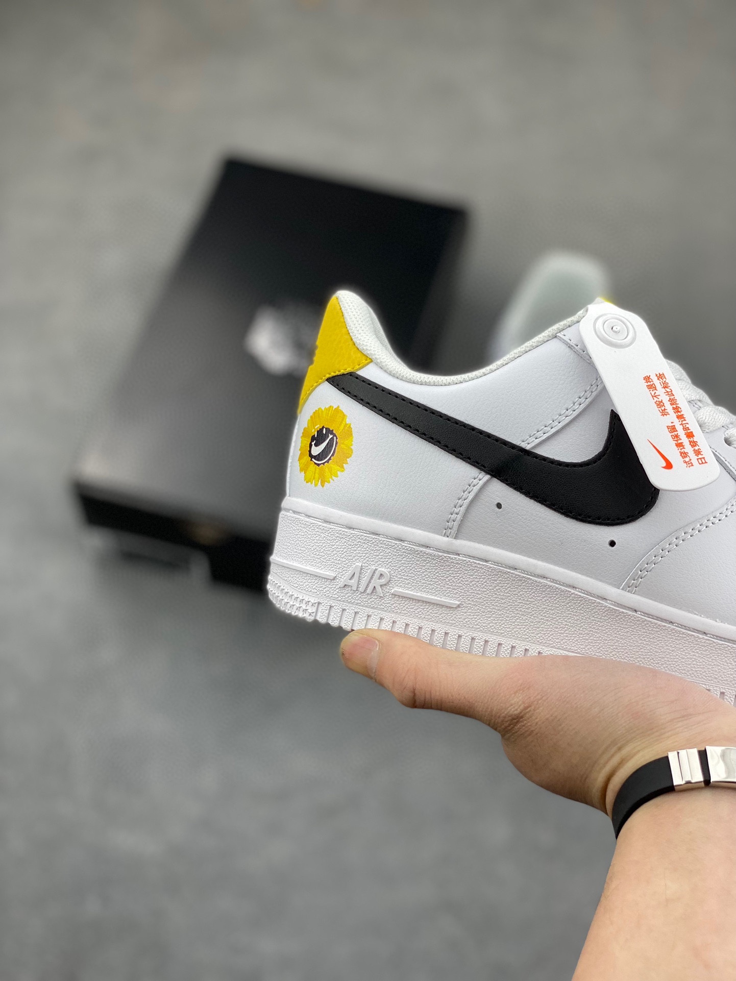 Nike Air Force 1 Low White/Red Casual Shoes - Official Version 6 i1732997928 3407 0