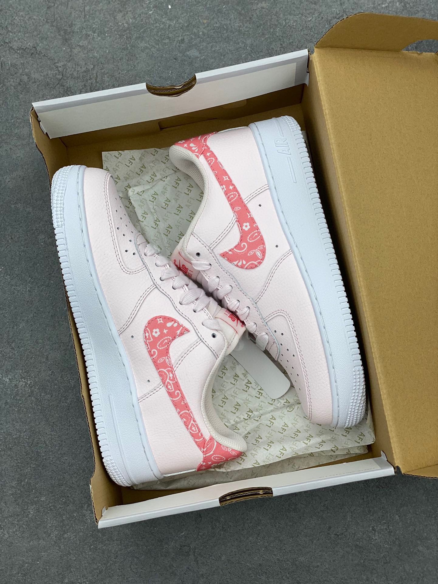 Nike Air Force 1 Low FD1448-664 Pink Paisley Women's Shoes, Size 36-45 10 i1732998744 341 3