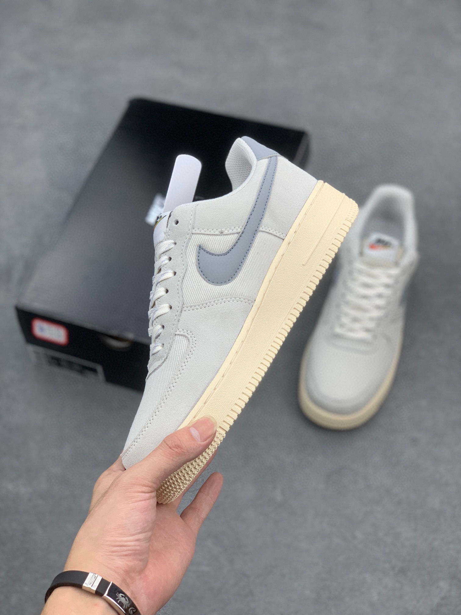Nike Air Force 1 Low Grey Shoes,Air Cushion, Mens, Women, Unisex Size 4 i1732998916 1299 0