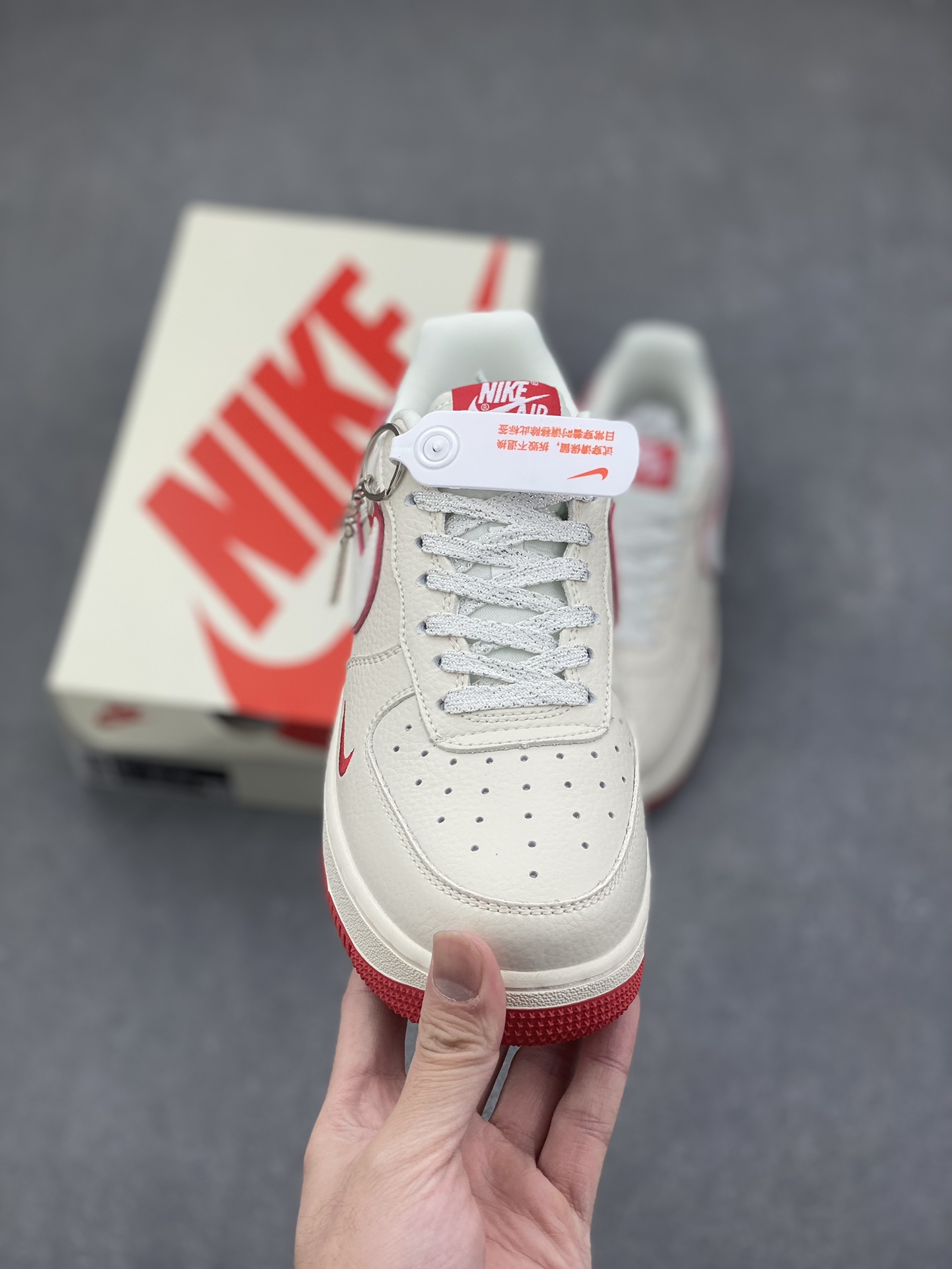 Nike Air Force 1 '07 Low Supreme White Red Sneakers 3 i1733071414 6924 5