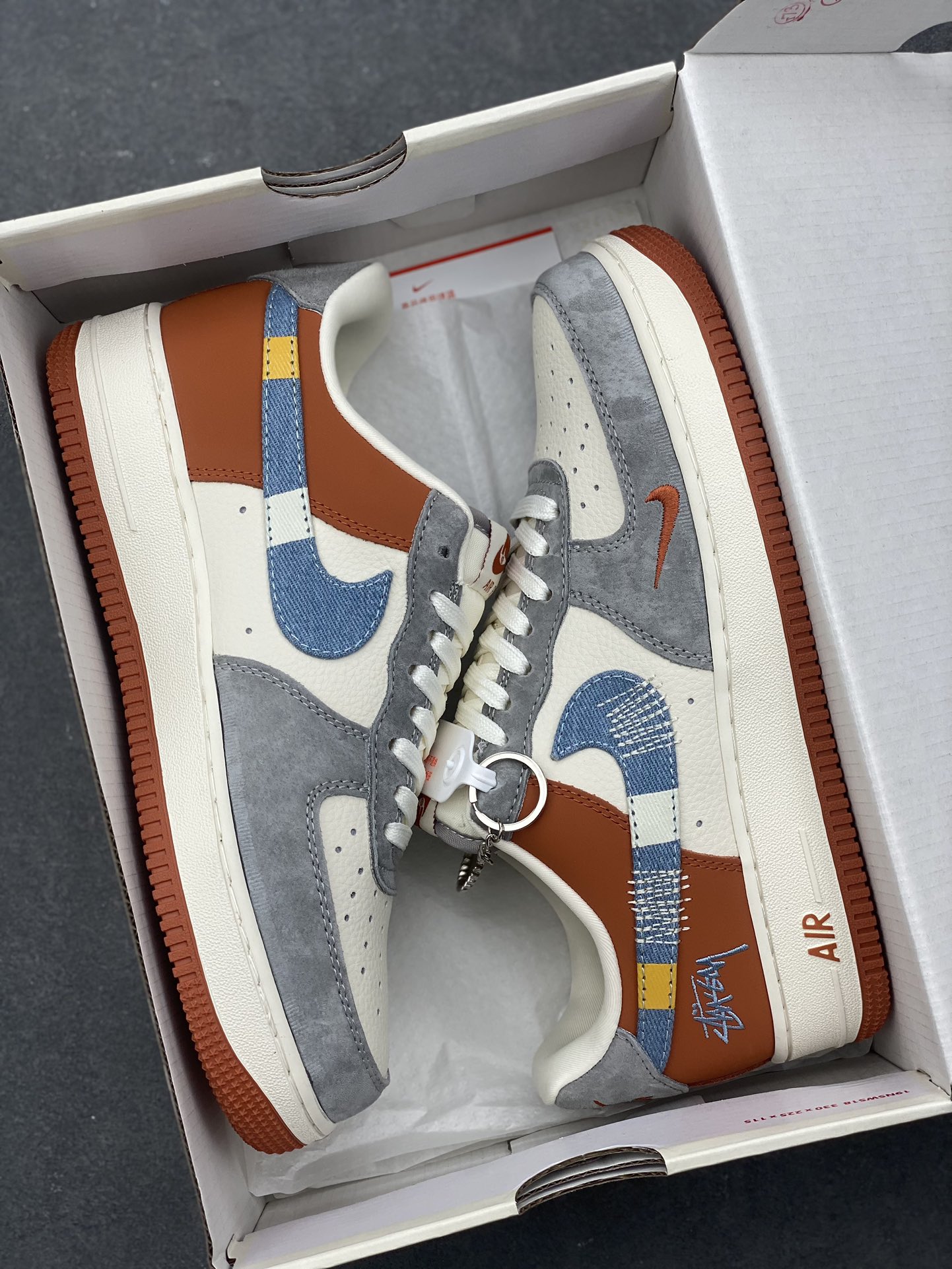 Nike Air Force 1 '07 Low Stussy Sneakers 10 i1733071594 3007 7