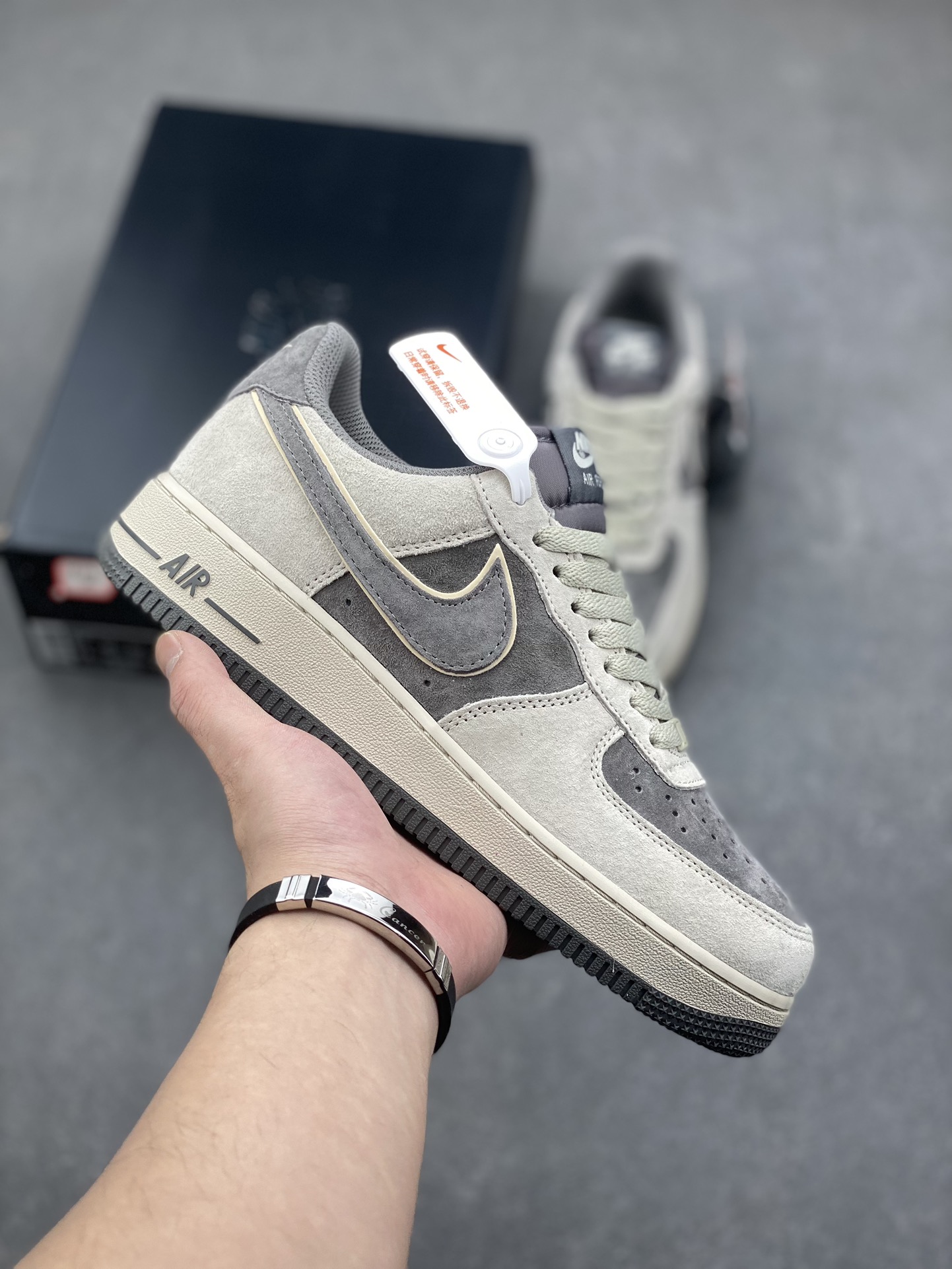 Nike Air Force 1 Low '07 Suede Sneakers Light Bone/Grey XT7138-102 2 i1733157607 7402 6