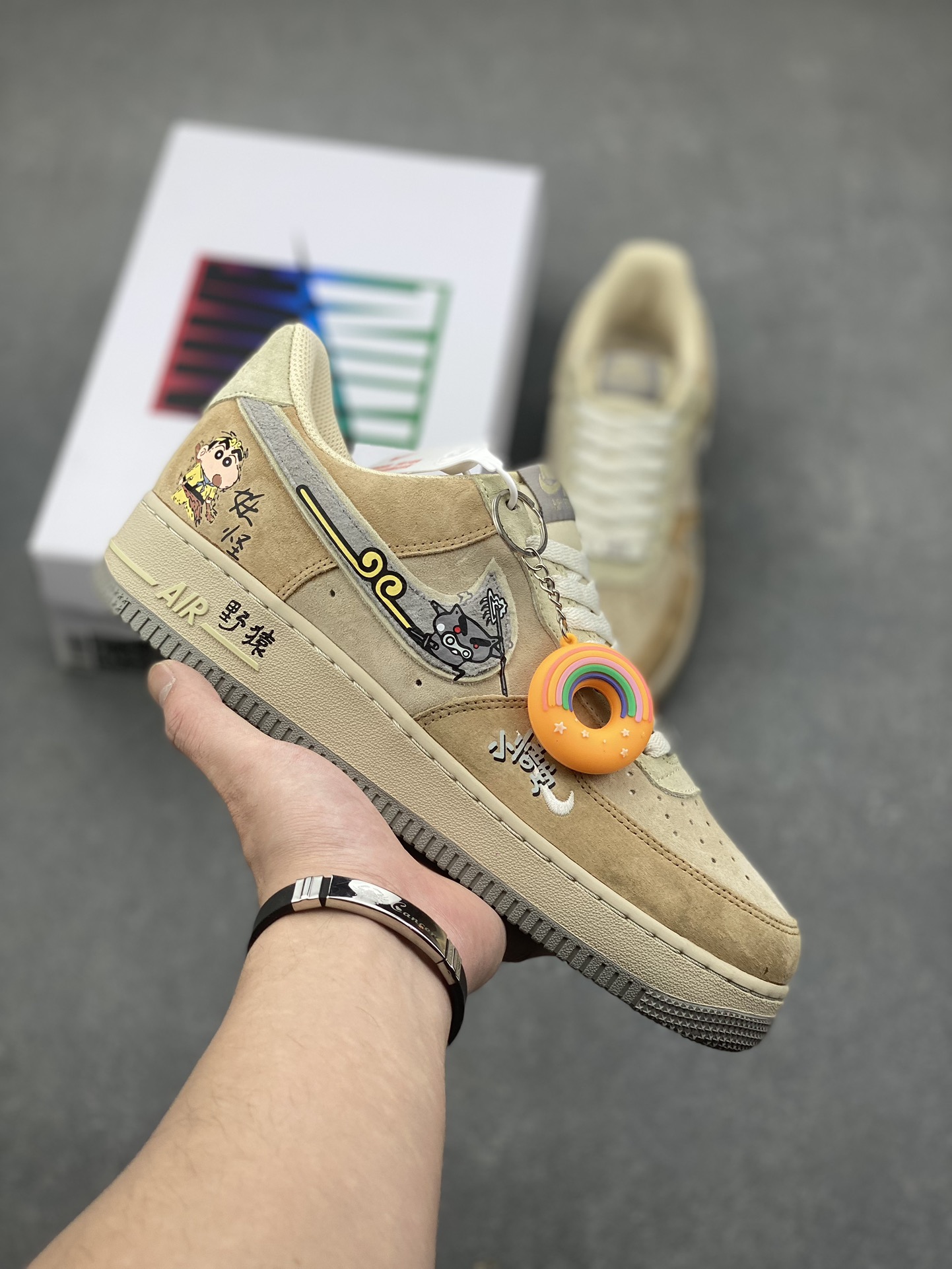 Nike Air Force 1 Low '07 Crayon Shin-chan Edition Sneakers 2 i1733157795 4860 6