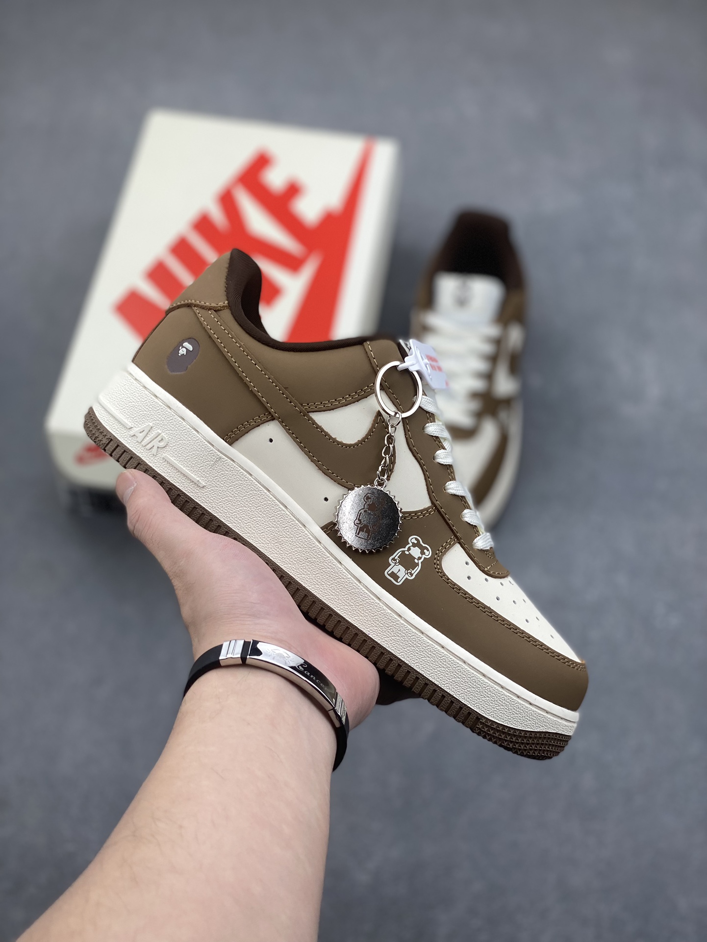 Nike Air Force 1 '07 Low Bape Brown Bear Limited Edition Sneakers 2 i1733157970 2898 0