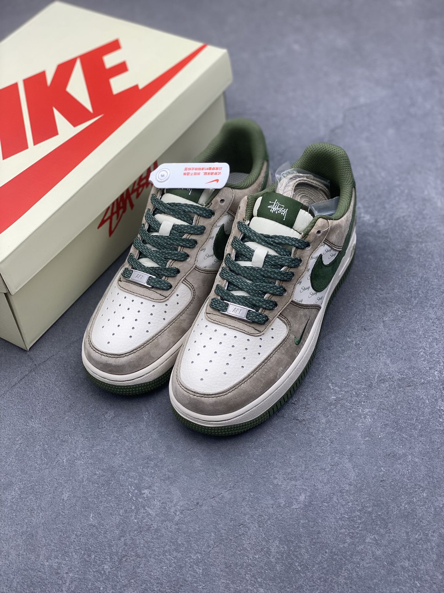 Nike Air Force 1 '07 Low Stussy Collab Green - Limited Edition Sneakers 9 i1733158012 4552 7
