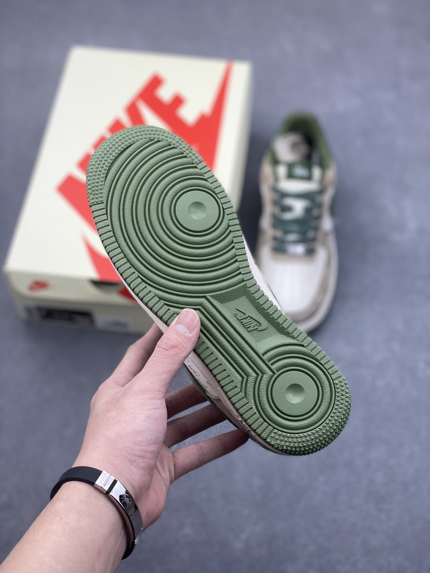 Nike Air Force 1 '07 Low Stussy Collab Green - Limited Edition Sneakers 7 i1733158012 6678 4