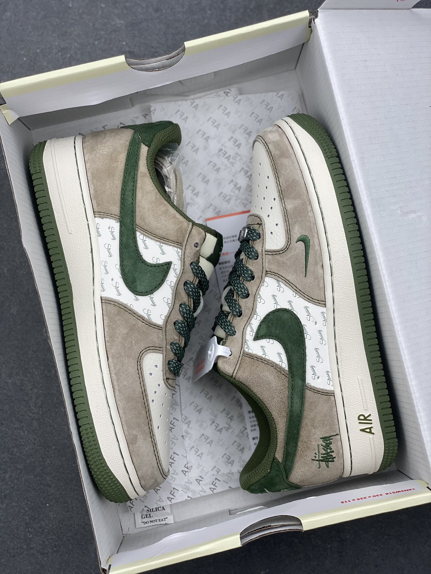 Nike Air Force 1 '07 Low Stussy Collab Green - Limited Edition Sneakers 10 i1733158012 6808 8