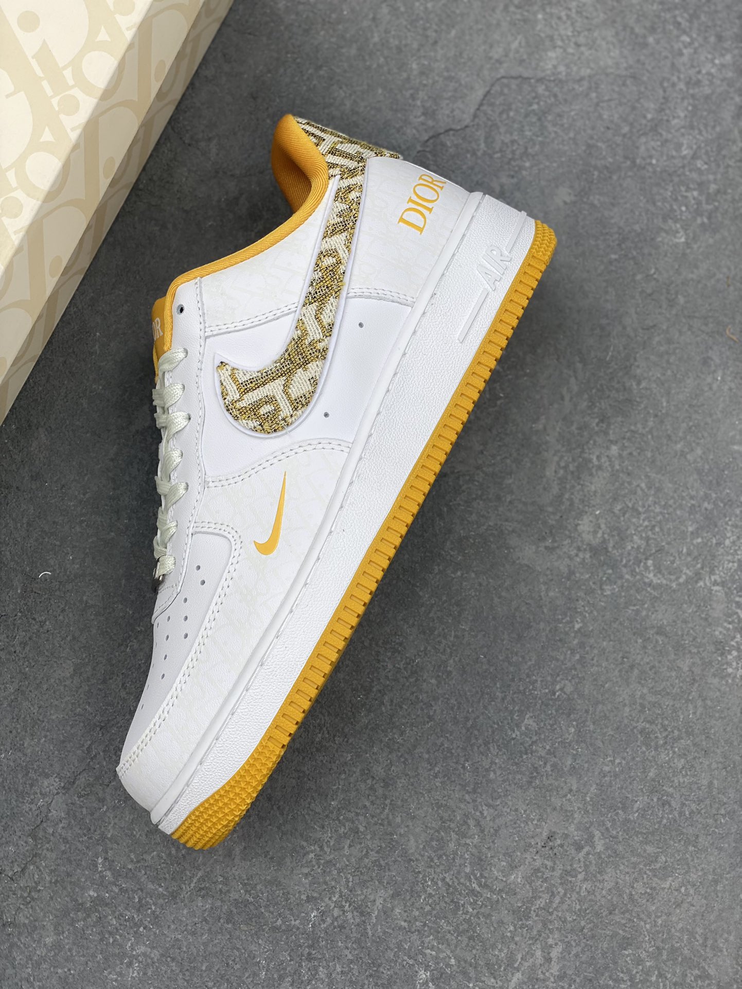 Nike Air Force 1 '07 Low x Dior Custom Sneakers - DR6239-838 8 i1733158754 7138 6