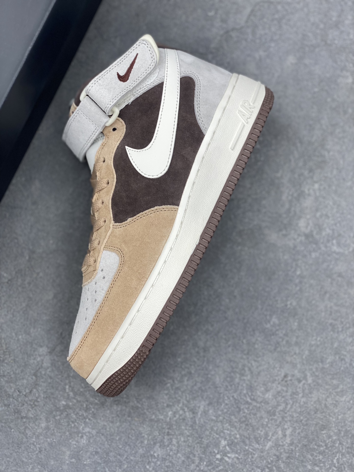 Nike Air Force 1 MID '07 Suede Coffee Bean Casual Shoes 8 i1733245197 8828 7