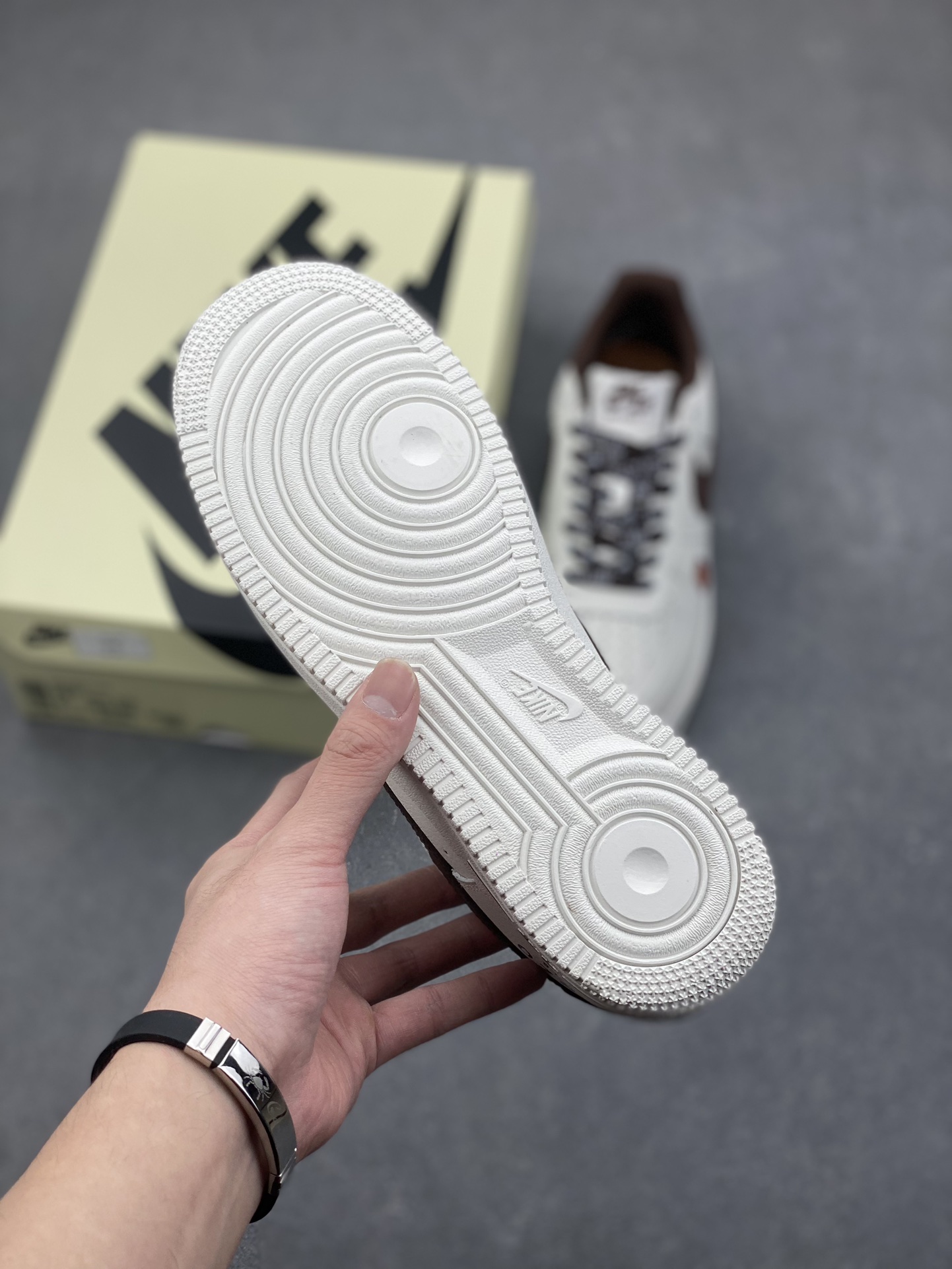 Nike Air Force 1 '07 Low KENZO Collaboration Sneakers - Limited Edition 7 i1733245879 1447 8