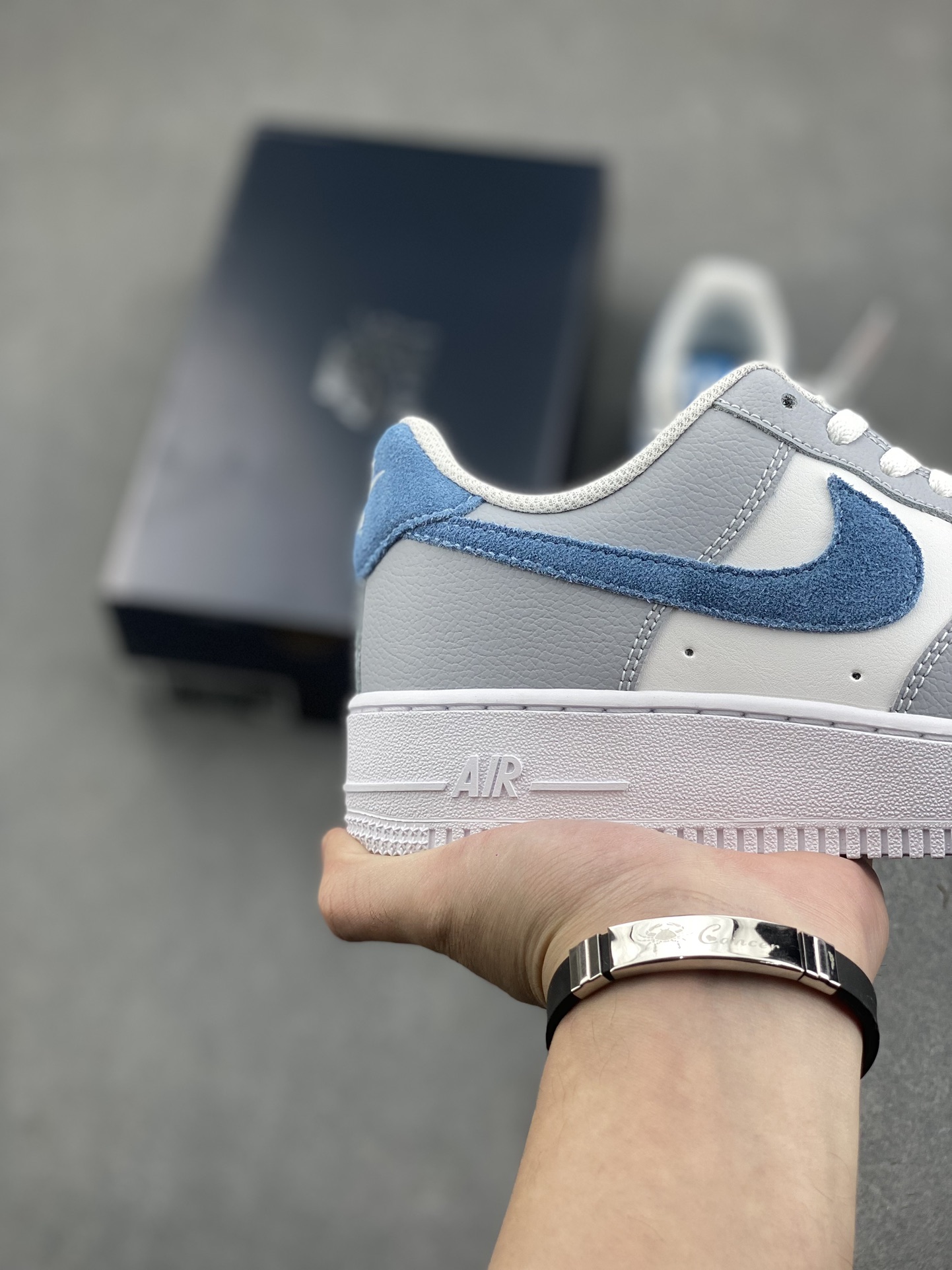 Nike Air Force 1 '07 Low Gray/Blue Leather Casual Sneakers 6 i1733245935 5238 1