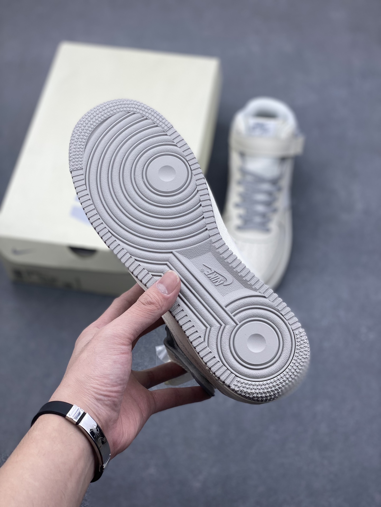 Nike Air Force 1 MID '07 'Grey Pearl' Reflective Casual Sneakers 7 i1733246091 9487 0